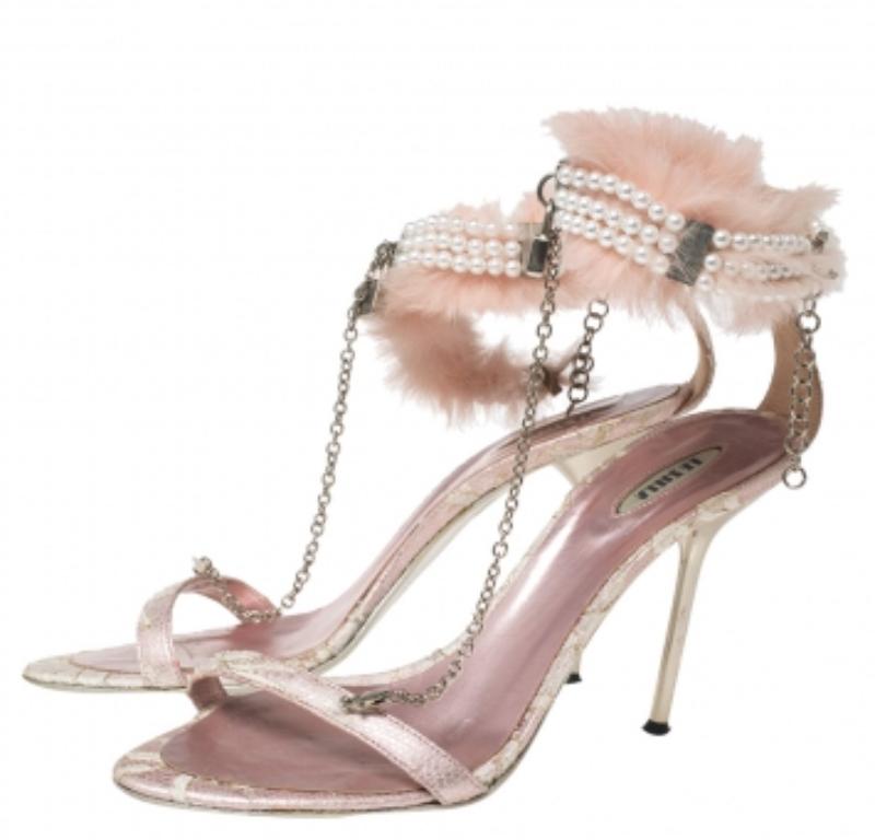 Le Silla Pink Lace and Pearl Chain Embellished Fur T-Strap Sandals Size 37 2