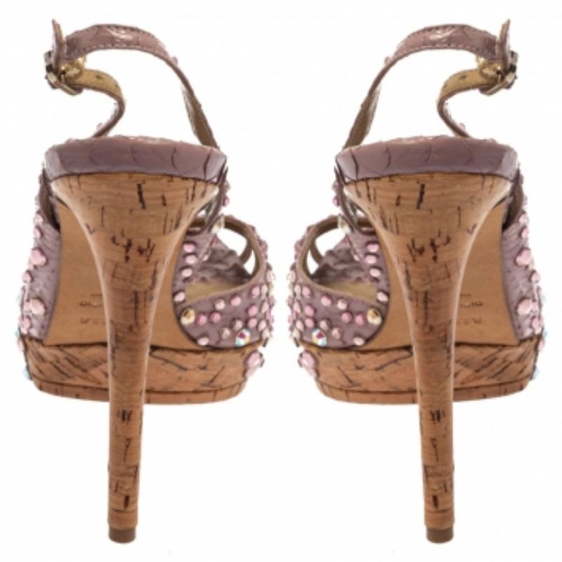 Le Silla Purple Crystal Embellished Leather Peep Toe Platform Sandals Size 38 In Good Condition For Sale In Dubai, Al Qouz 2