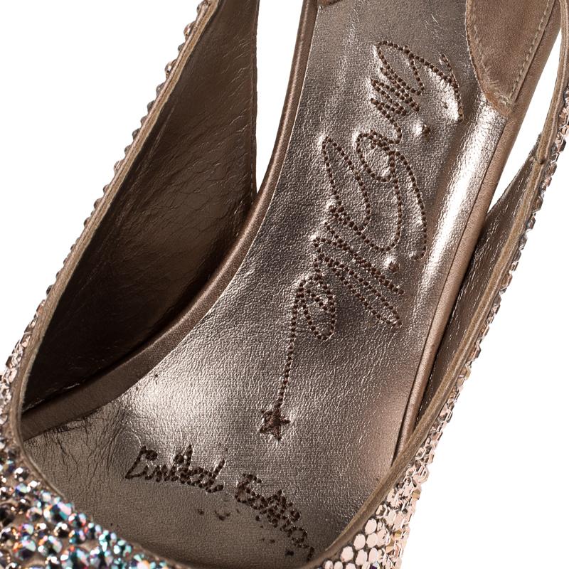 Le Silla Rose Gold Crystal Embellished Limited Peep Toe Platform Sandals Size 40 In Good Condition For Sale In Dubai, Al Qouz 2