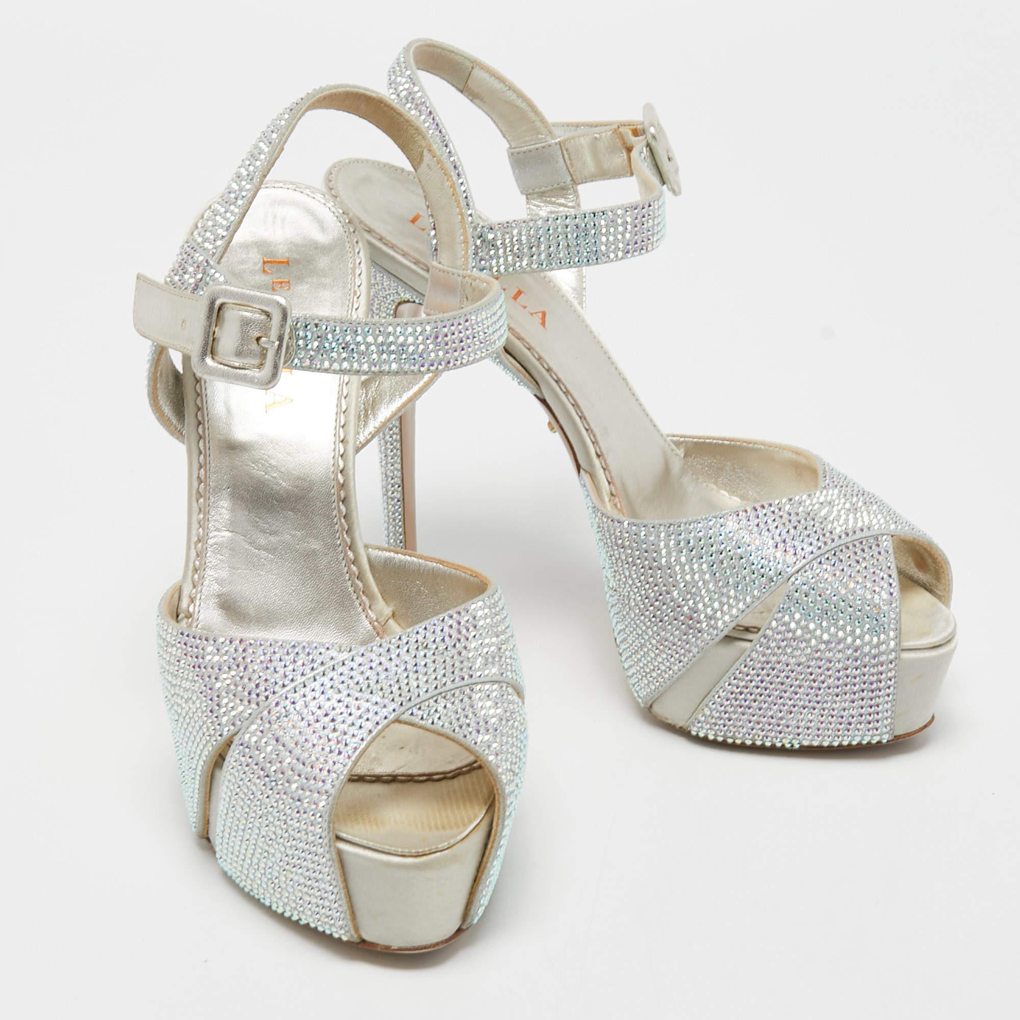 Le Silla Silver Crystal Embellished Cross Ankle Strap Platform Sandals Size 37 For Sale 1
