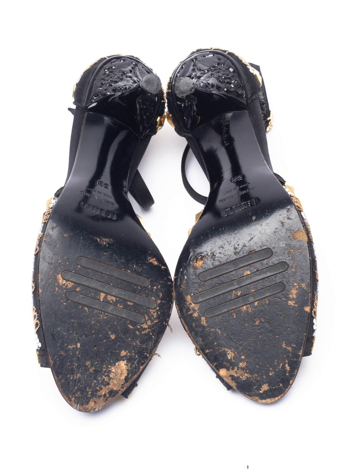 Womens Sky High Platform Heels: Scarpe Con Tacco A Spillo Vertiginoso E Plateau Da 6,8 Cm! Stiletto Con Cinturino Alla Caviglia E Punta Scoperta. Disponibili In Nero, Rosso E Bianco (taglie 3-8). Fai Un Passo Avanti Nella Moda!
