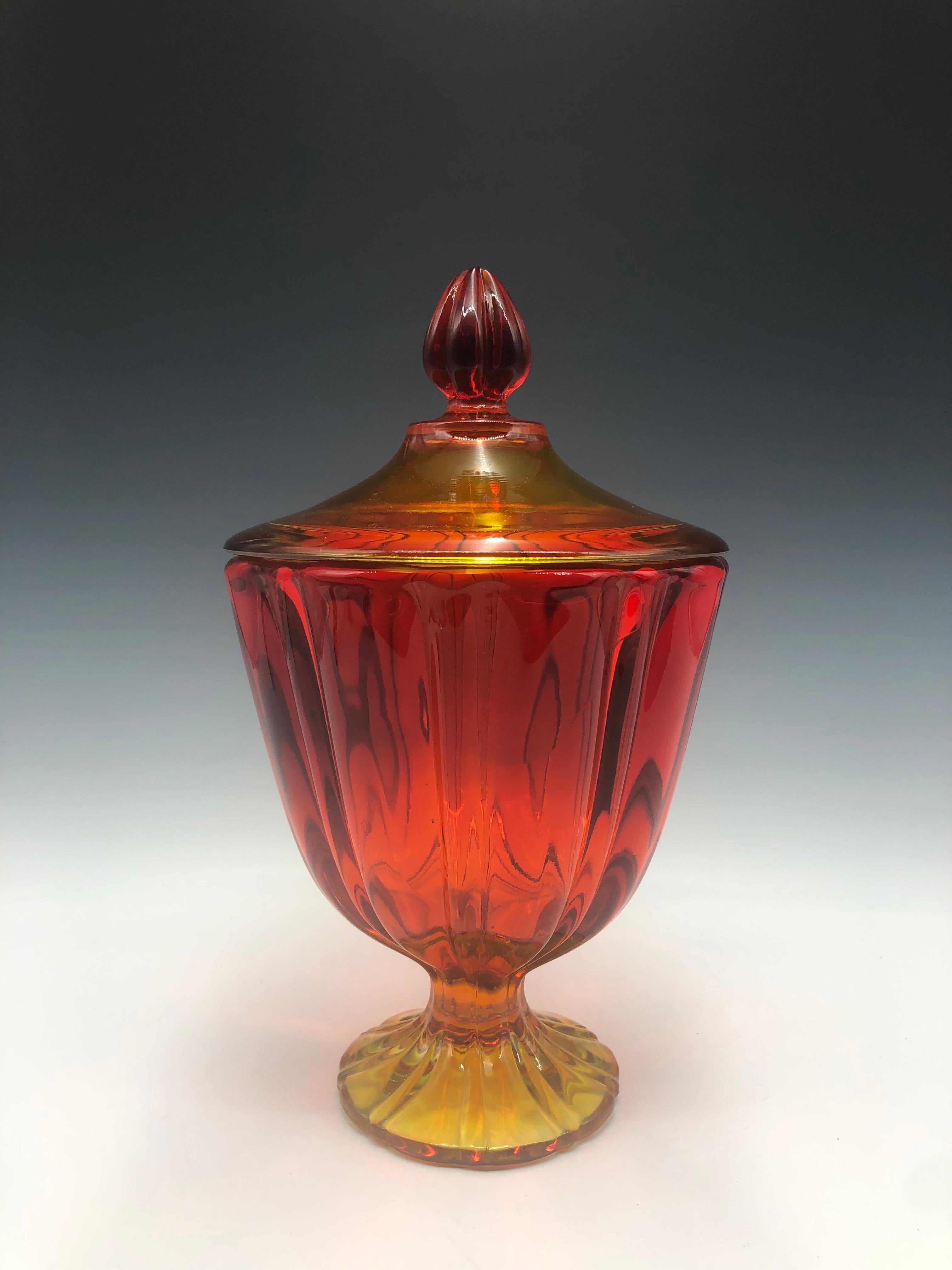 Large Vintage 1960s L.E. Smith Amberina Glass Compote Candy Dish 1