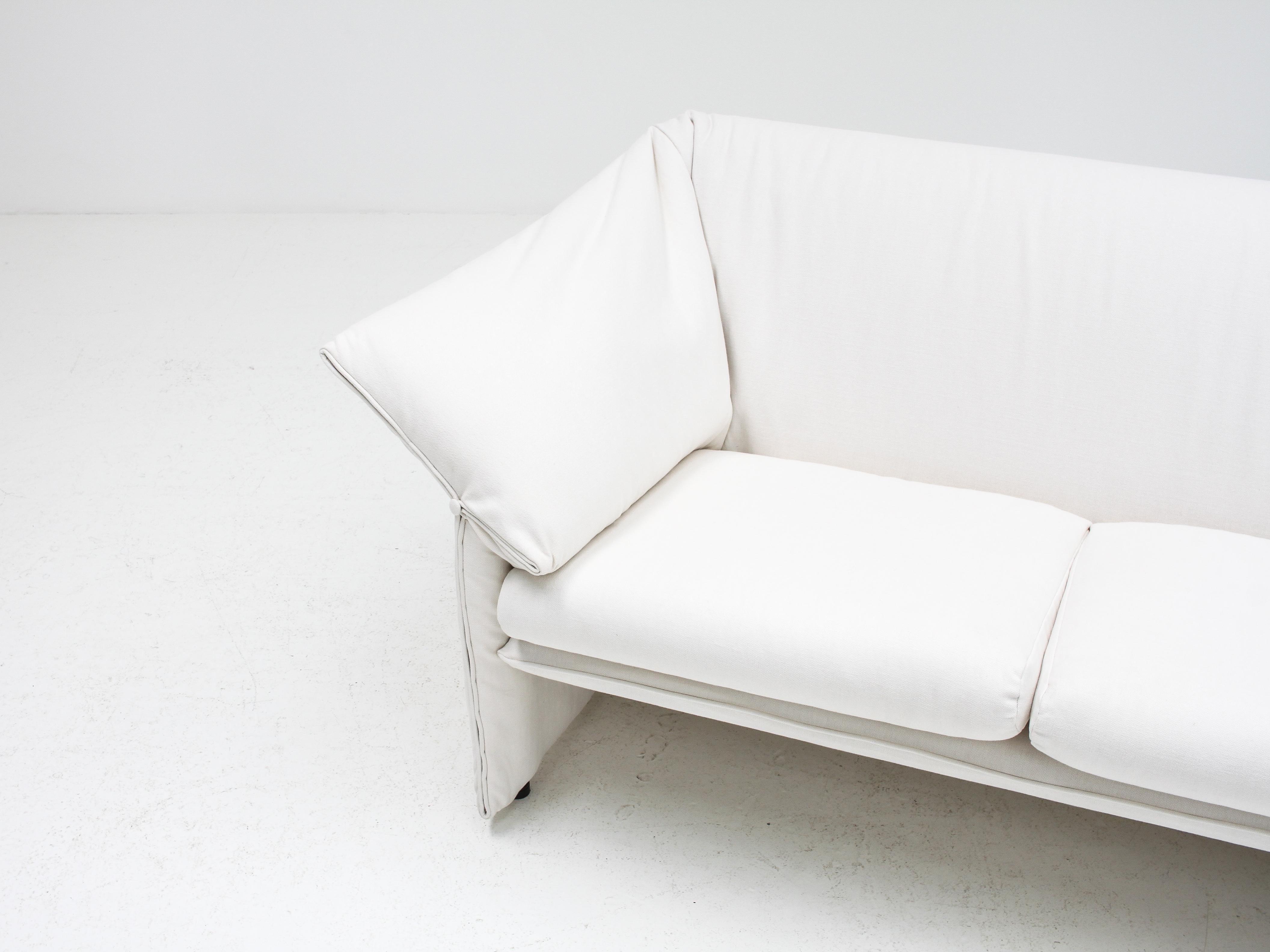  'Le Stelle' Loveseat Sofa by Mario Bellini for B&B Italia, 1974, Reupholstered 2