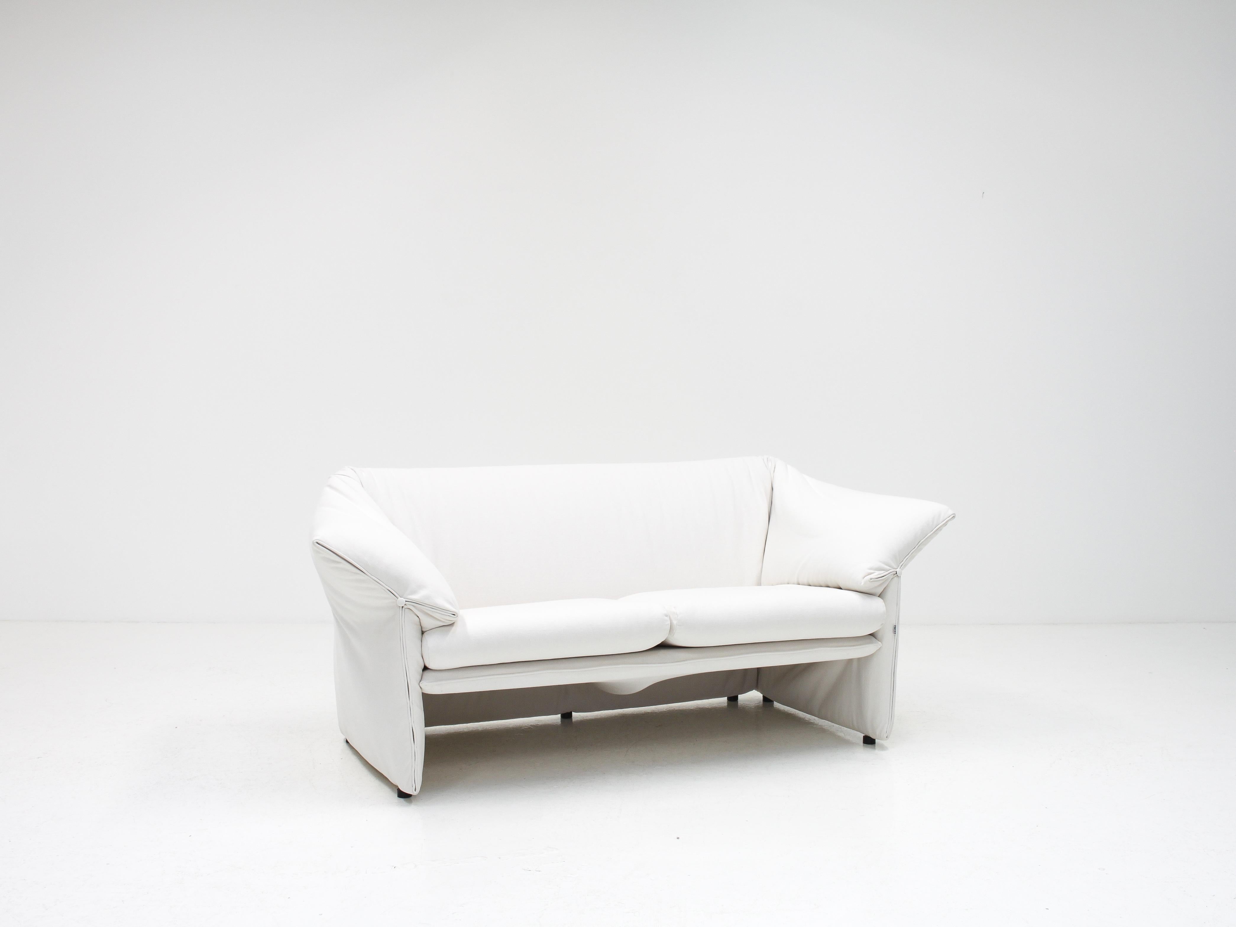  'Le Stelle' Loveseat Sofa by Mario Bellini for B&B Italia, 1974, Reupholstered 6