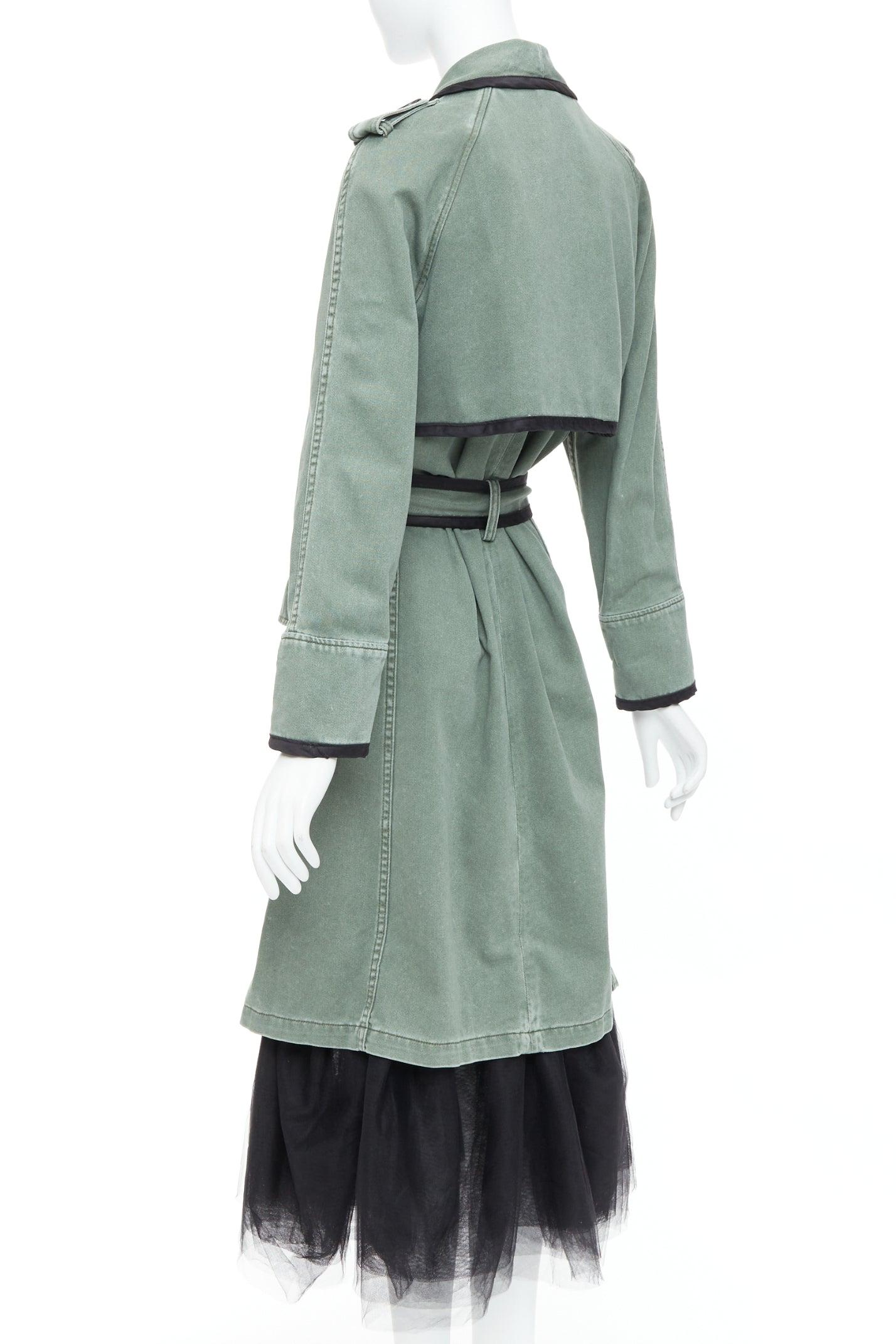LE SUPERBE cappotto verde in cotone lavato e nero con orlo in tulle e cintura da annodare US0 XS in vendita 2