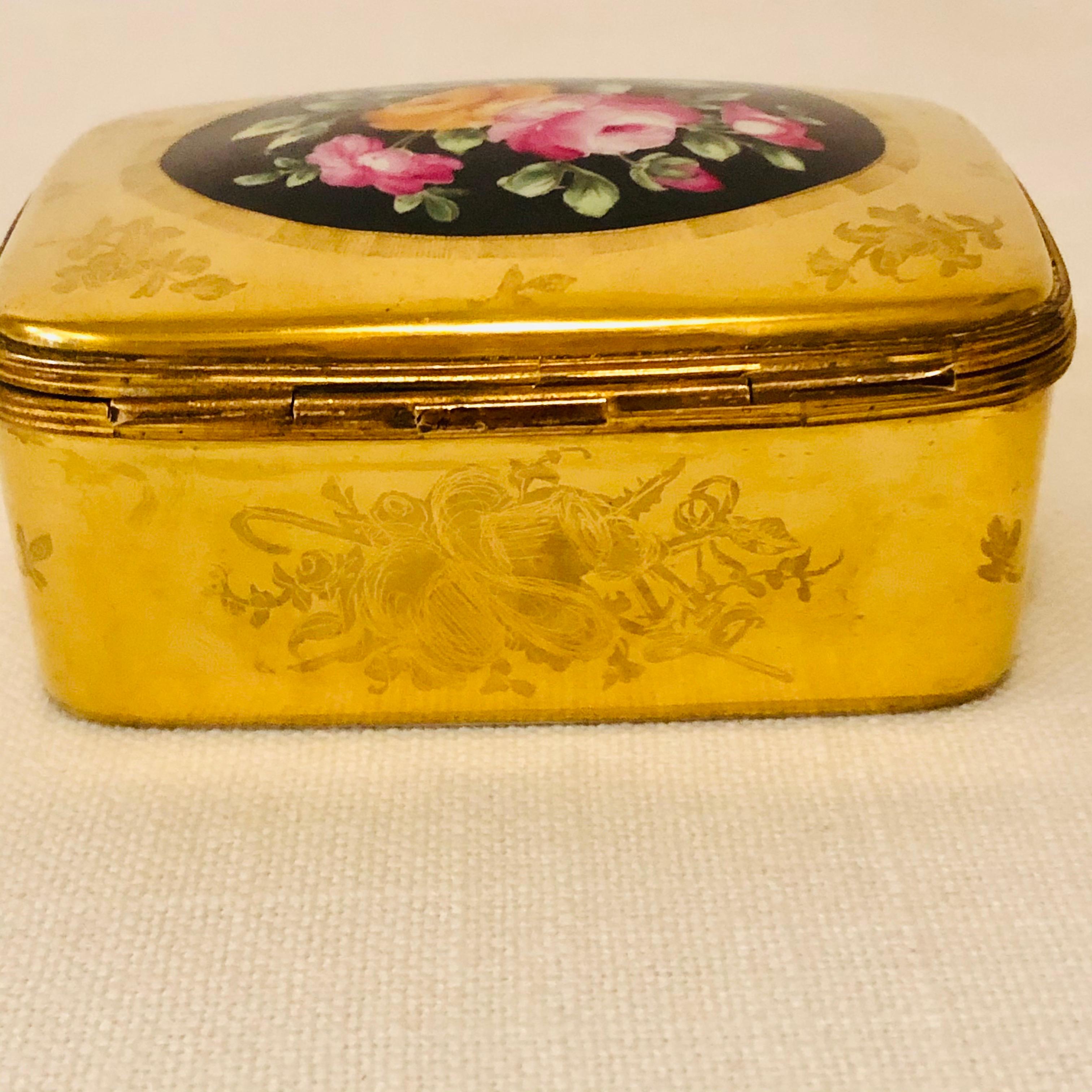 Le Tallec Box with a Gold BackGround and a Central Painting of a Flower Bouquet 8