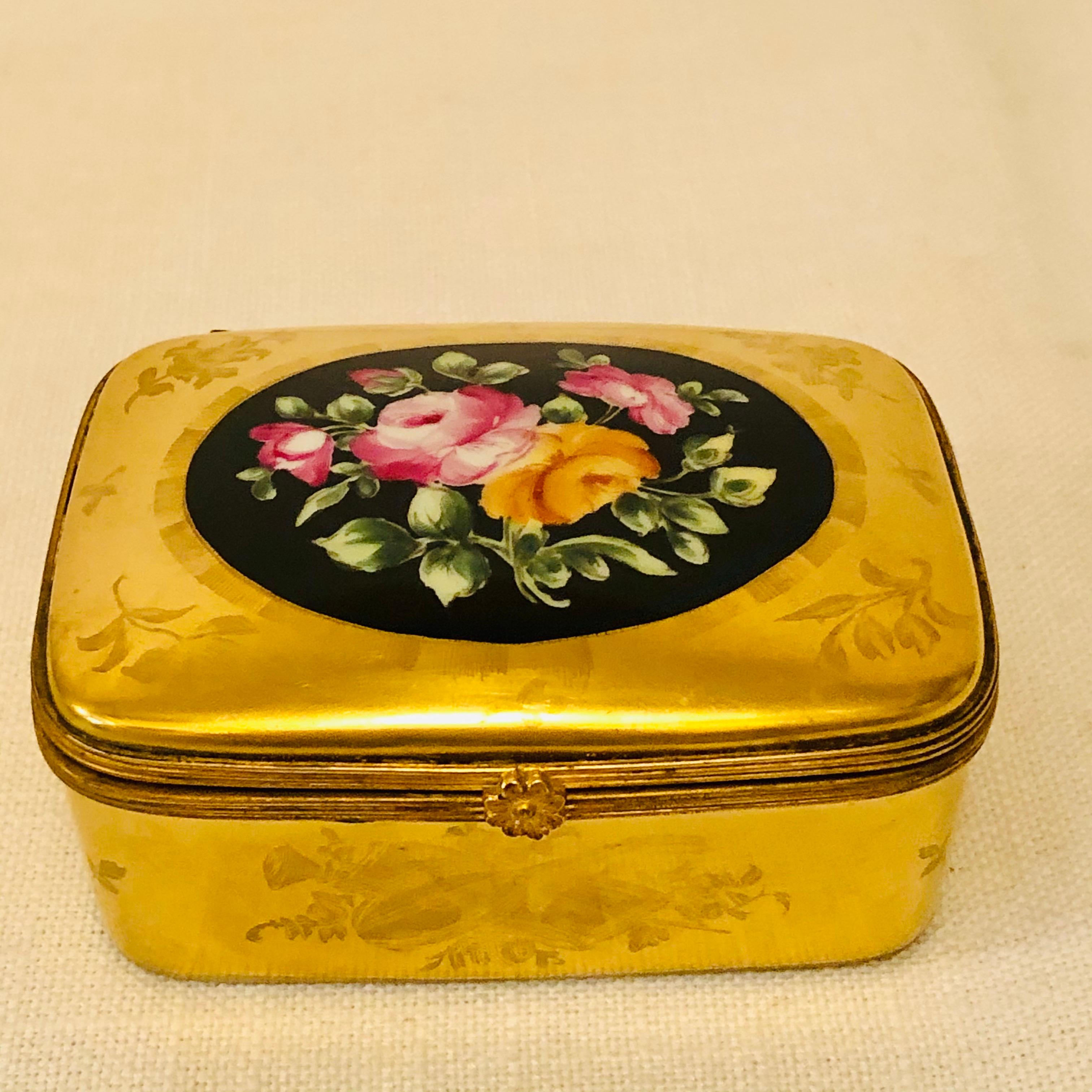 Le Tallec Box with a Gold BackGround and a Central Painting of a Flower Bouquet 11