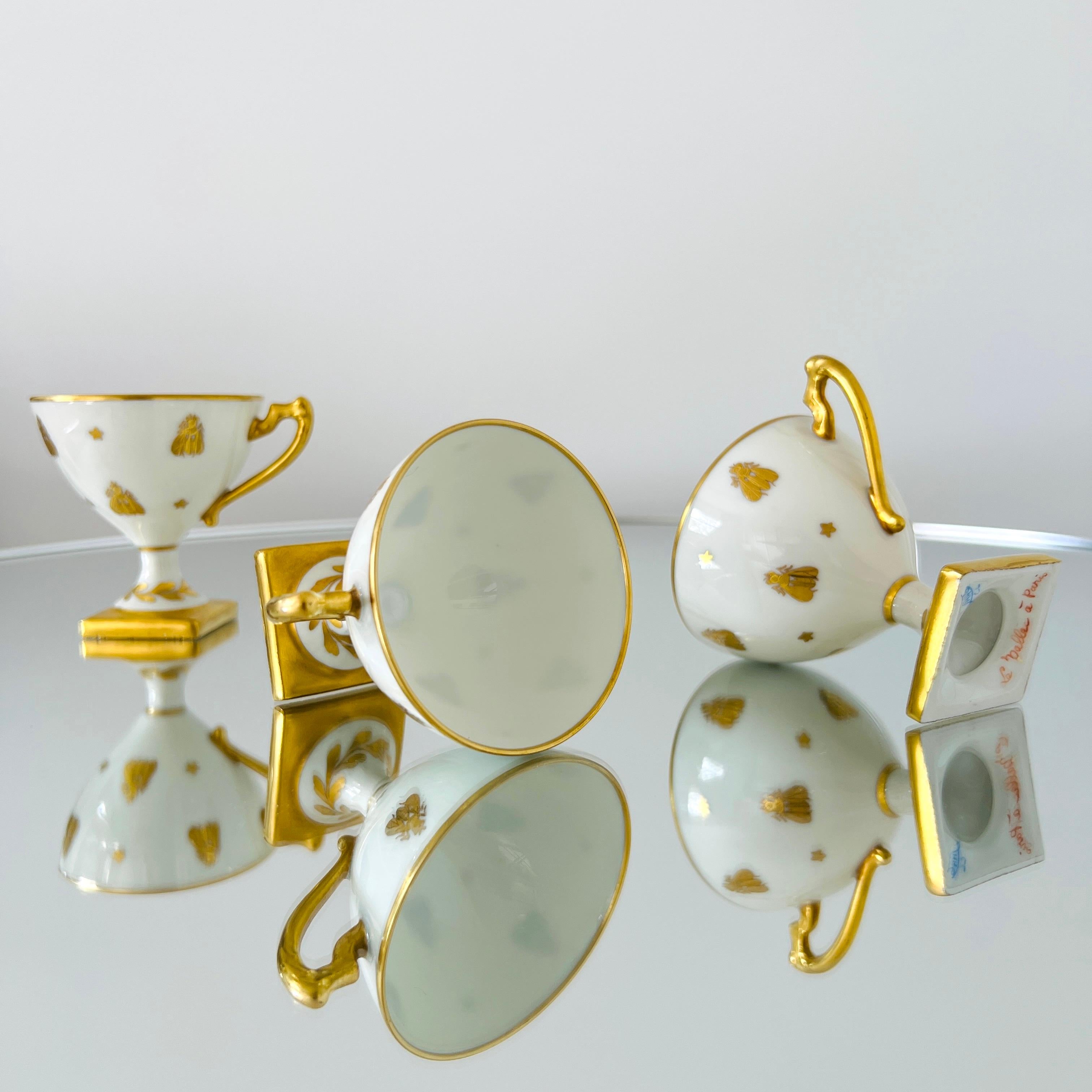 Le Tallec Golden Bees Porcelain Demitasse Cups and Saucers, circa 1957 Set/11-12 en vente 2