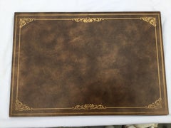 Le Tanneur French Leather Luscious Desk Set