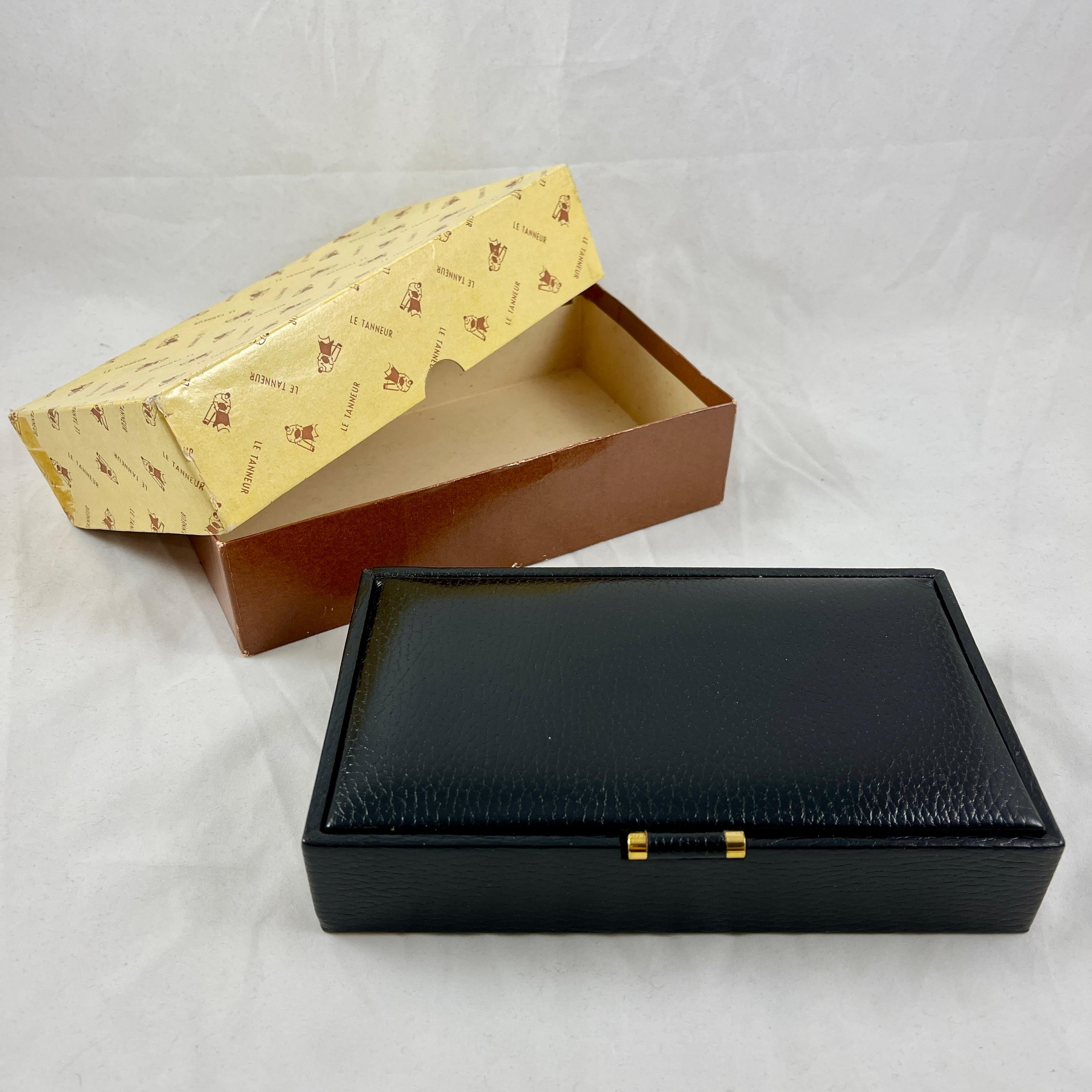 Le Tanneur Mid-Century French Leather Boxed Bridge Card Playing & Betting Set For Sale 9