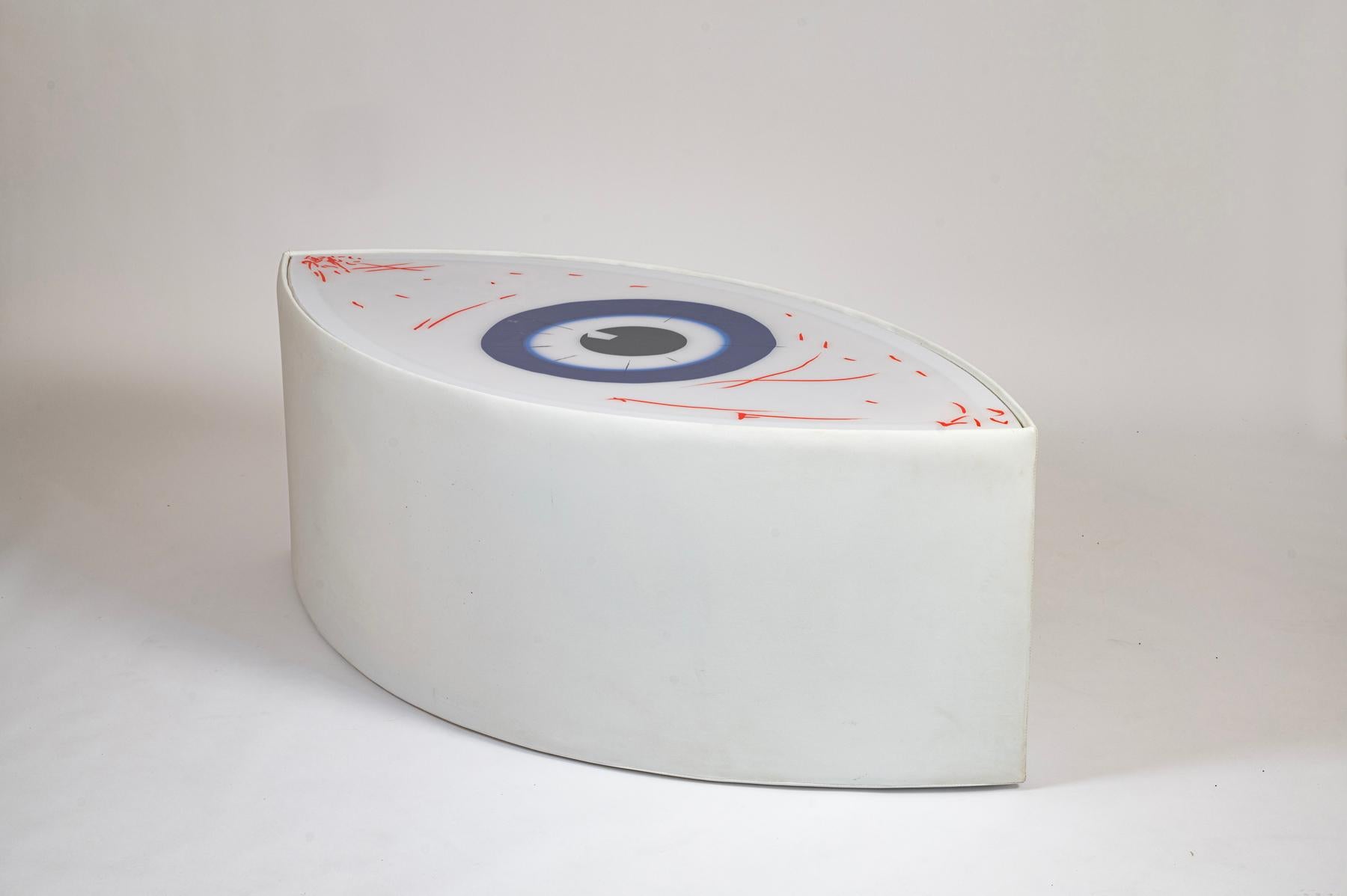 Imitation cuir Le Temoin,  de Man Ray pour Studio Simon, tabouret, table sculpture en vente