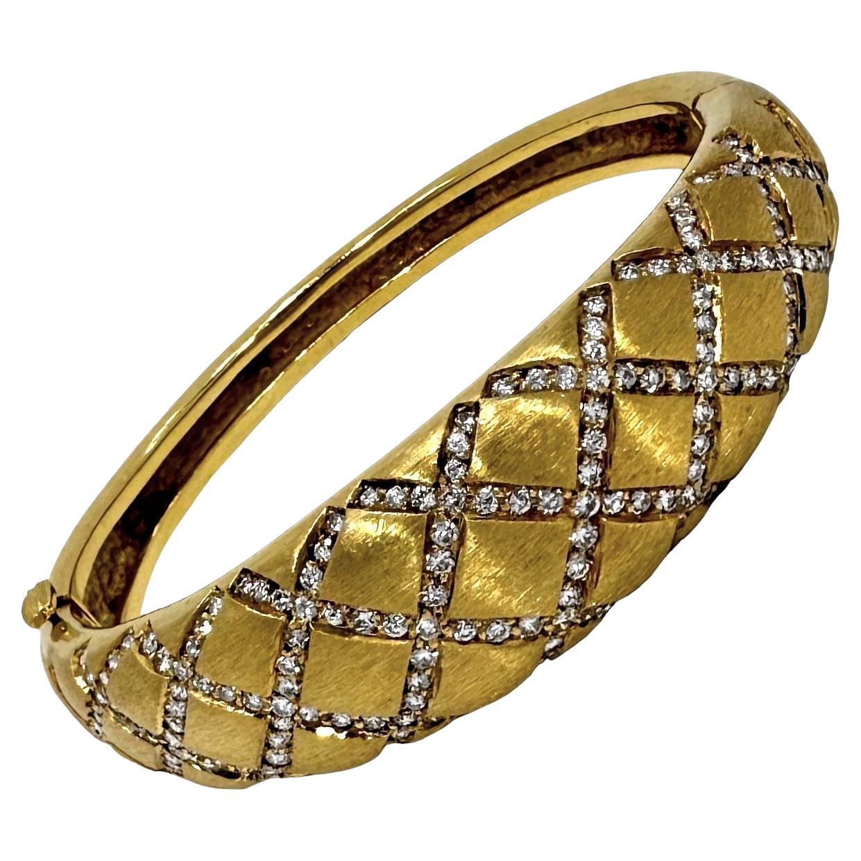 Le Triomphe 18K Yellow Gold and Diamond Quilted Design Bangle bracelet For Sale