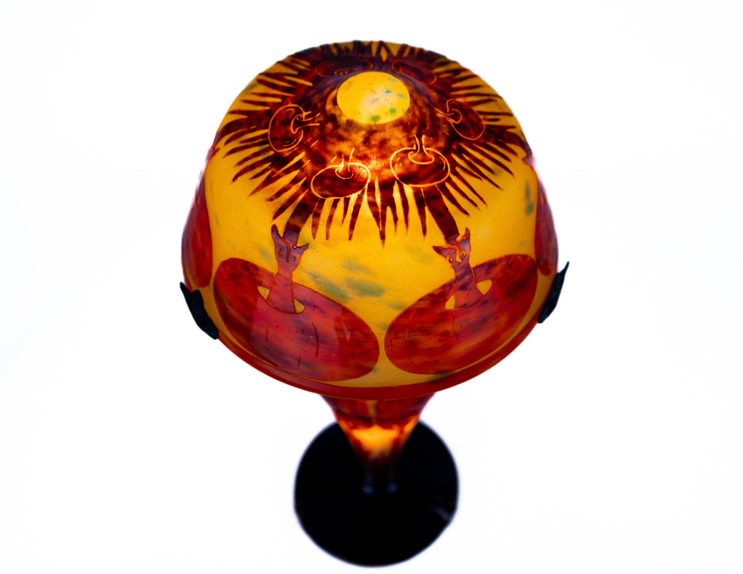 Le Verre Français – Art Deco table lamp in the “Coprin” motif – 1923 / 1926 7