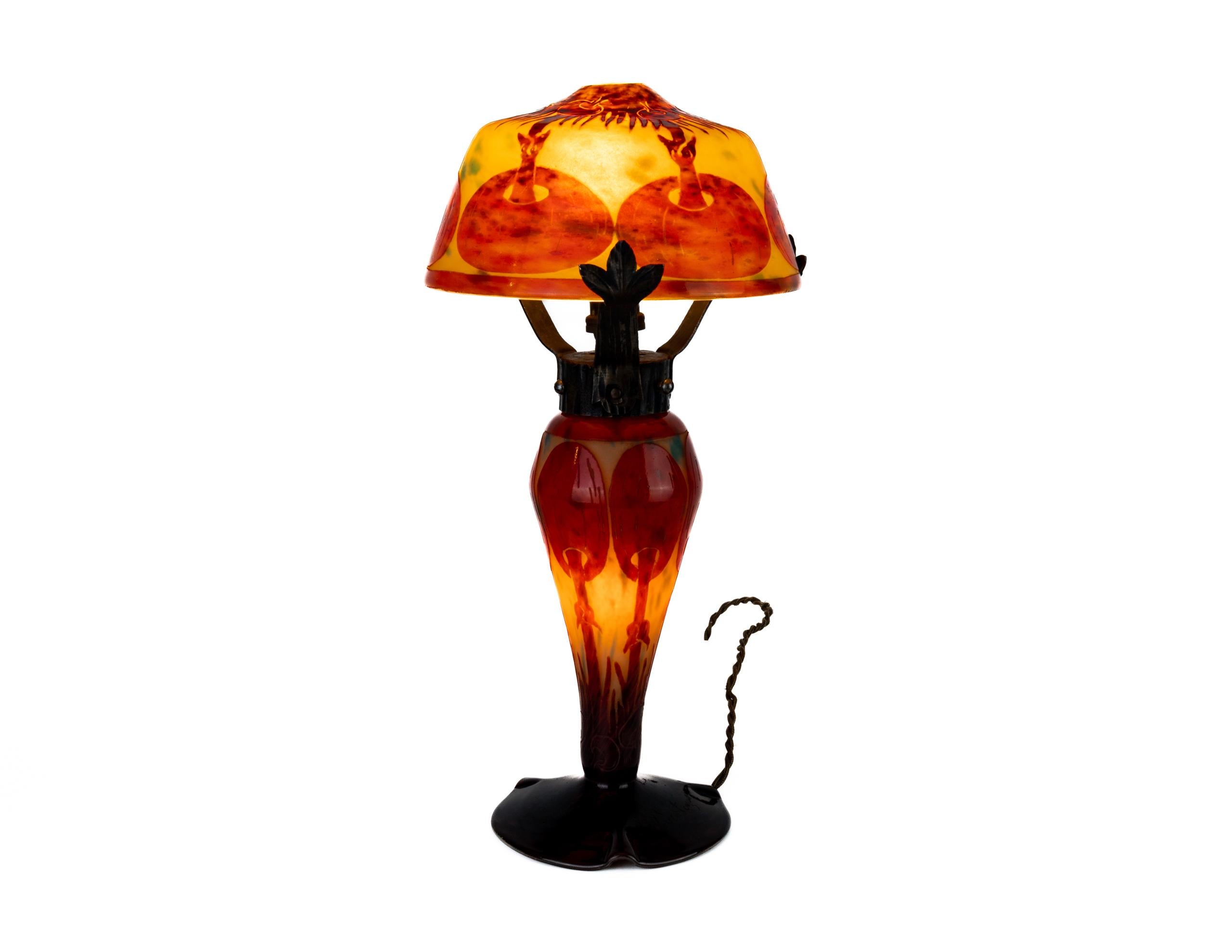Le Verre Français – Art Deco table lamp in the “Coprin” motif – 1923 / 1926 1