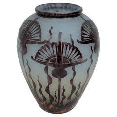 Vase en verre artistique Art nouveau français par Charles Schneider, 1924