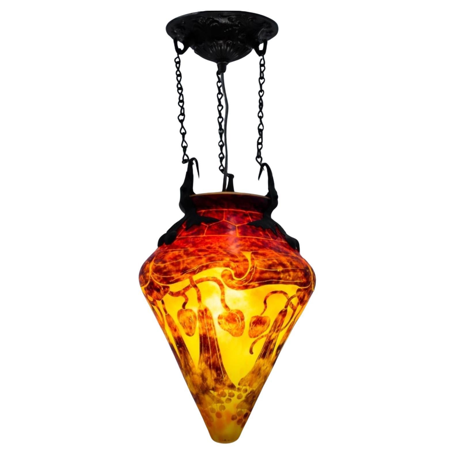 Le Verre Francais Cameo Glass Shade Pendant Lamp