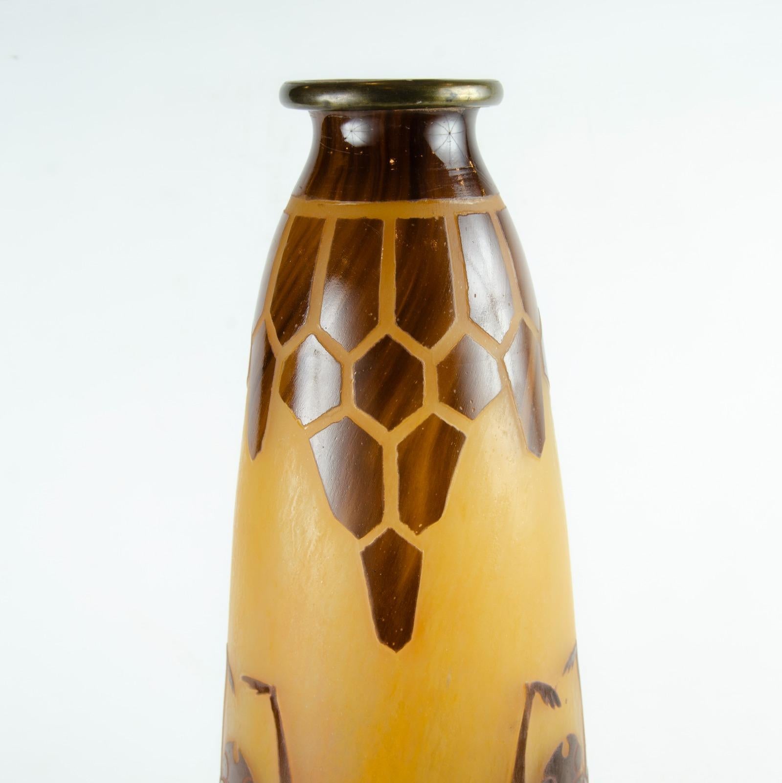 Art Deco Le Verre Francais Scarabée Cameo Glass Vase ca. 1920