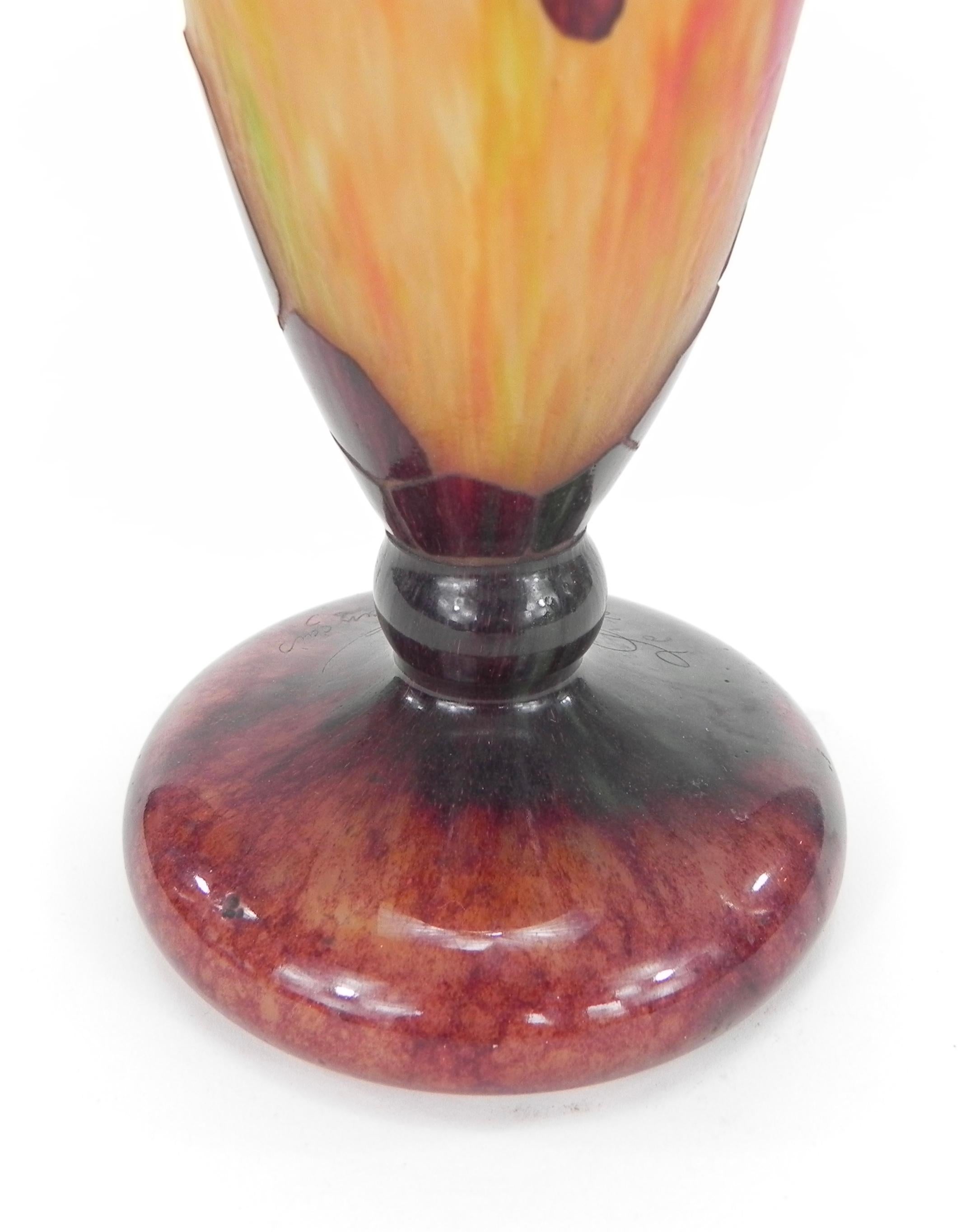 Le Verre Francais Schneider Cameo Art Glass Chestnut Vase, ca. 1922-25 For Sale 1