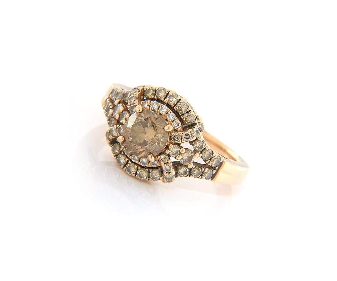 Le Vian 1.37 CTW Multi Chocolate Diamond Ring in 14K Rose Gold In Excellent Condition For Sale In Vienna, VA