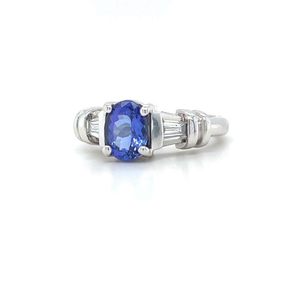 Le Vian 14k White Gold 1ct Blueberry Tanzanite and Diamond Ring Size 6

Condition:  Excellent Condition, Professionally Cleaned and Polished
Metal:  14k Gold (Marked, and Professionally Tested)
Weight:  6.5g
Gemstone:  1ct Oval Cut Blueberry