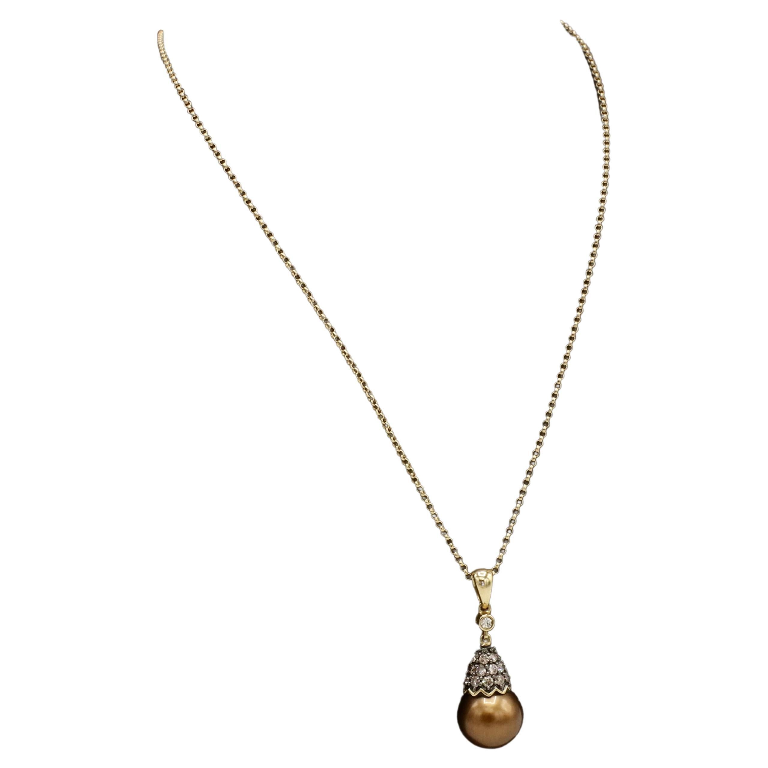 Round Cut Le Vian 14 Karat Yellow Gold Brown Pearl & Natural Diamond Pendant Drop Necklace For Sale