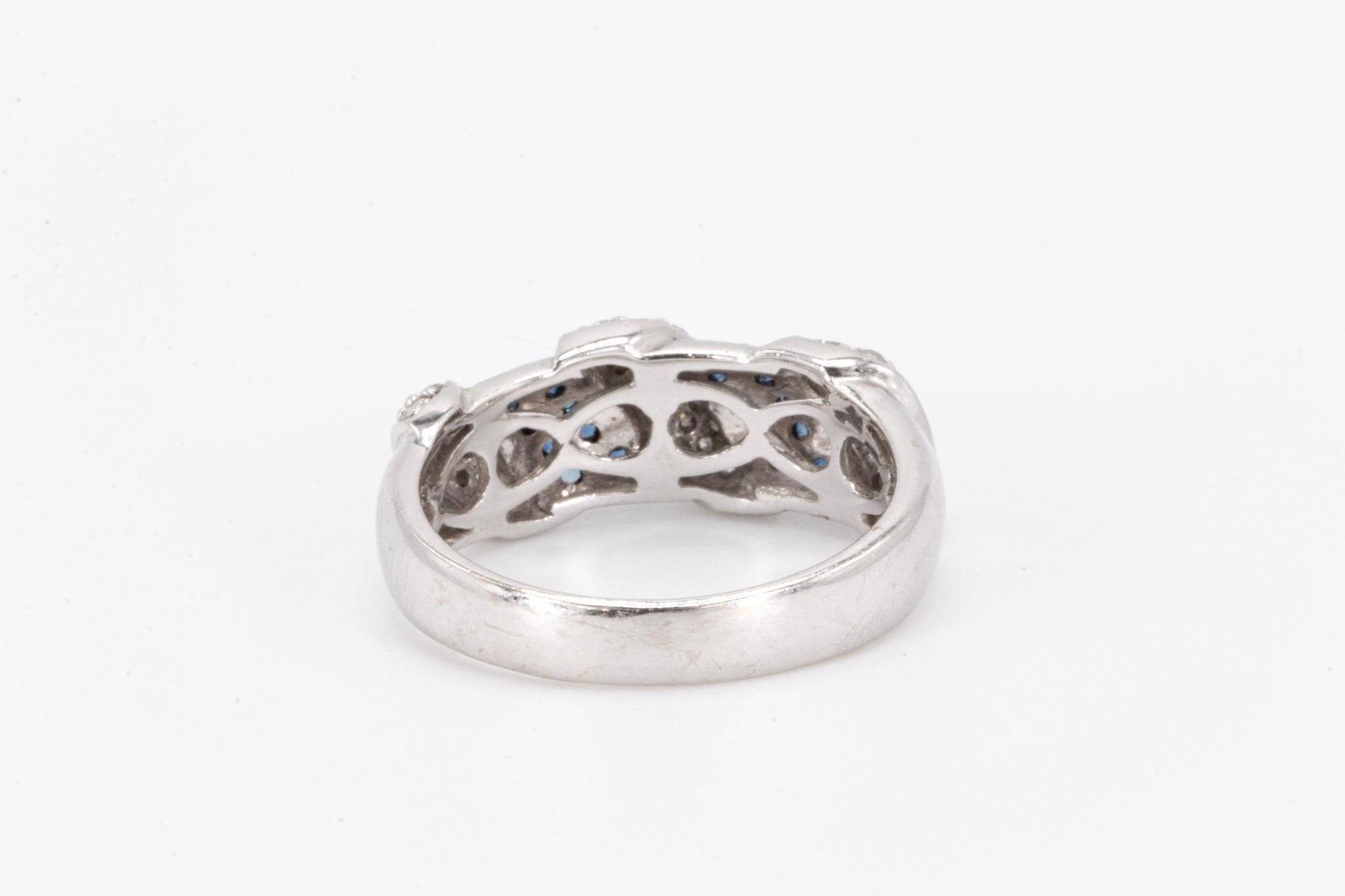 Taille ronde Le Vian - Bracelet en or blanc 14 carats, saphir bleu et diamant naturel en vente