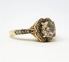 Halo-Ring mit Blumenmotiv, 1,75 Karat Gesamtgewicht Champagner-Diamant, von Le Vian