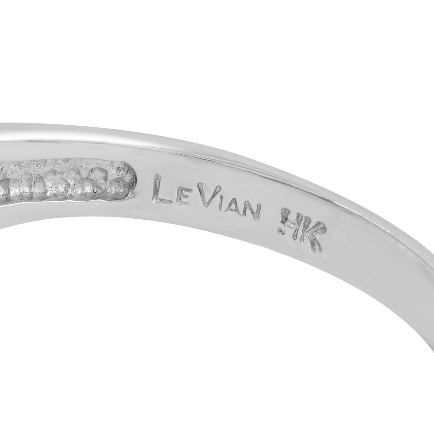 le vian flower ring