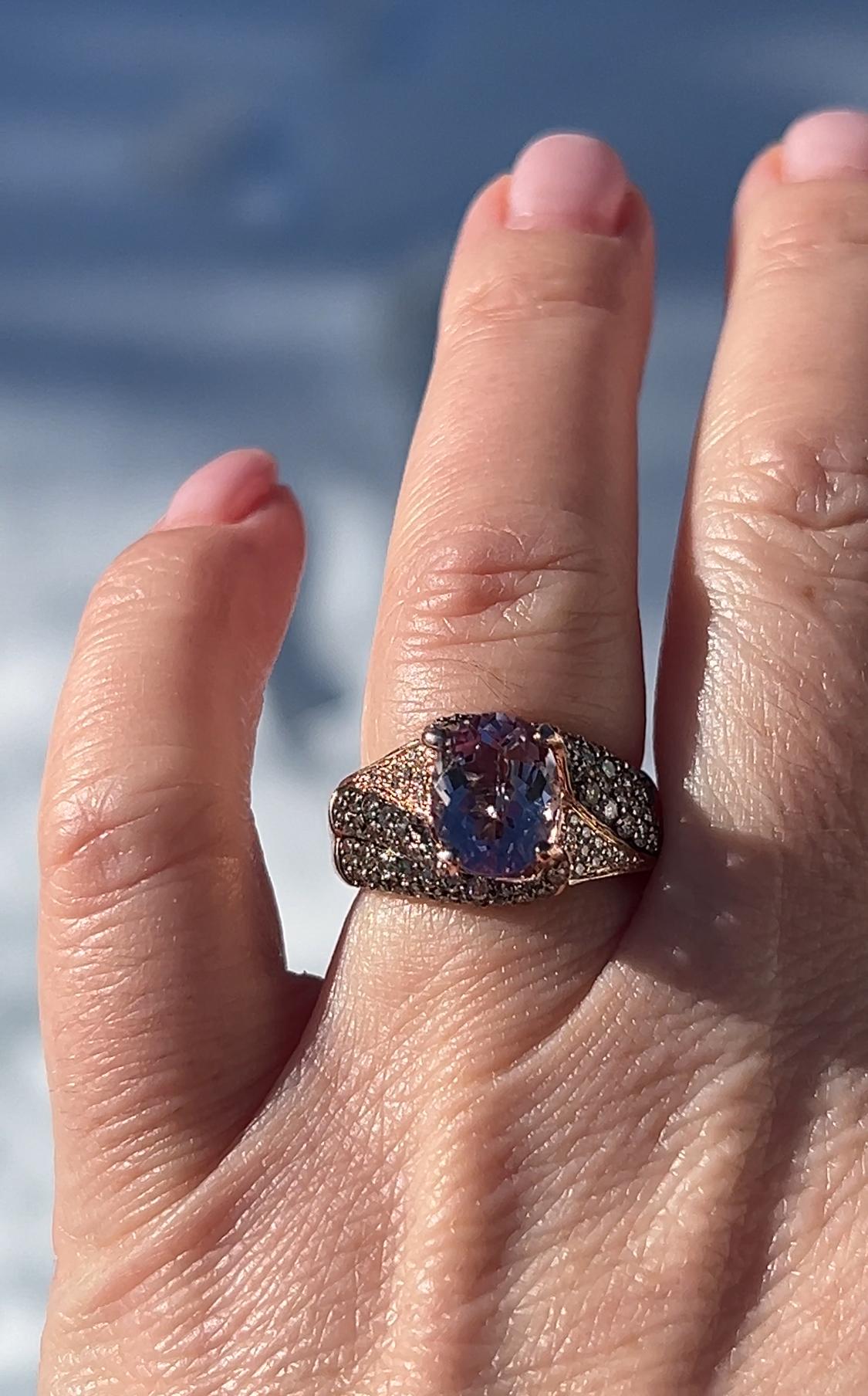 Le Vian 2.27 Carat Amethyst and Diamond 14k Rose Gold Statement Ring For Sale 2