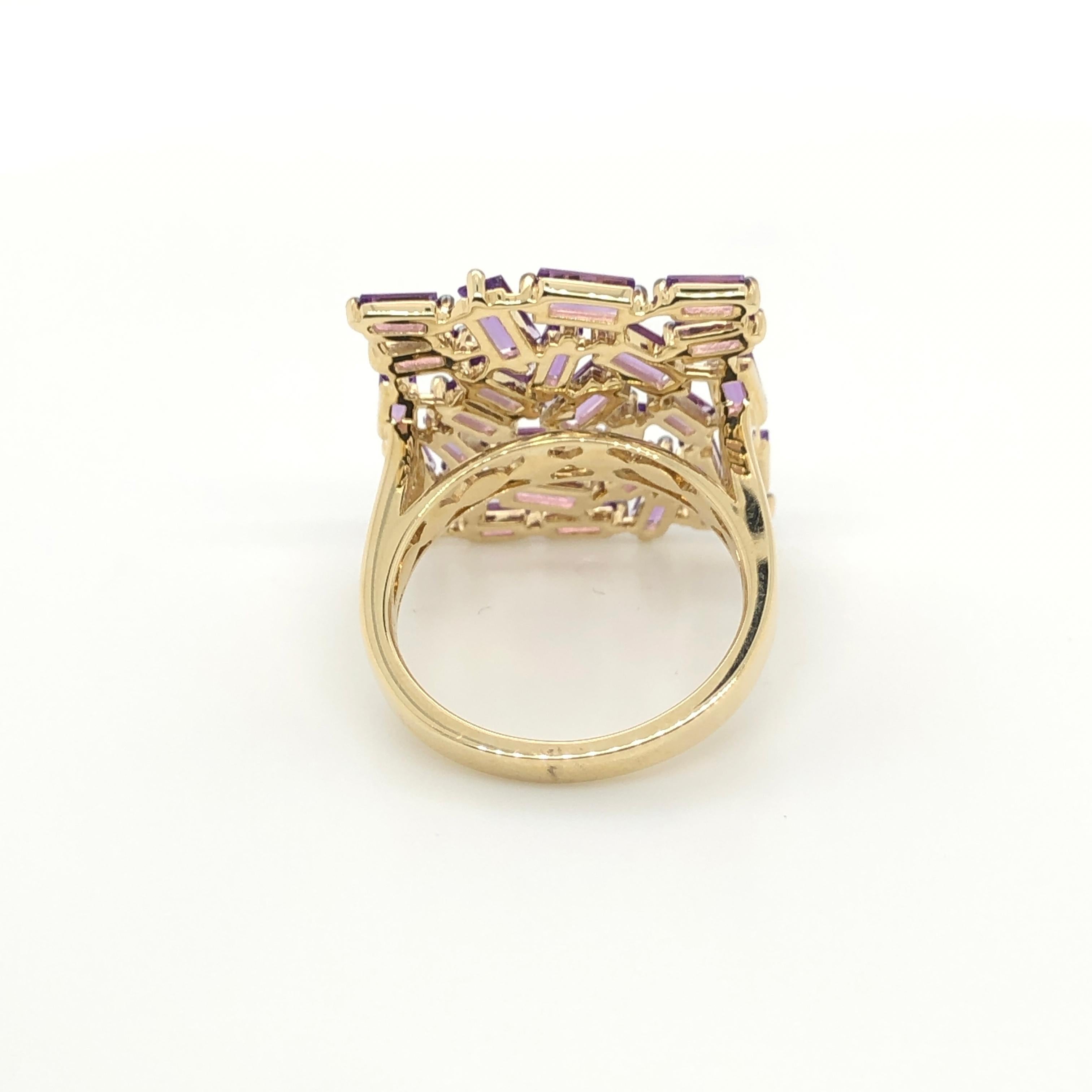 Le Vian 2.875 Carat Amethyst Yellow Gold Ring In New Condition For Sale In Great Neck, NY