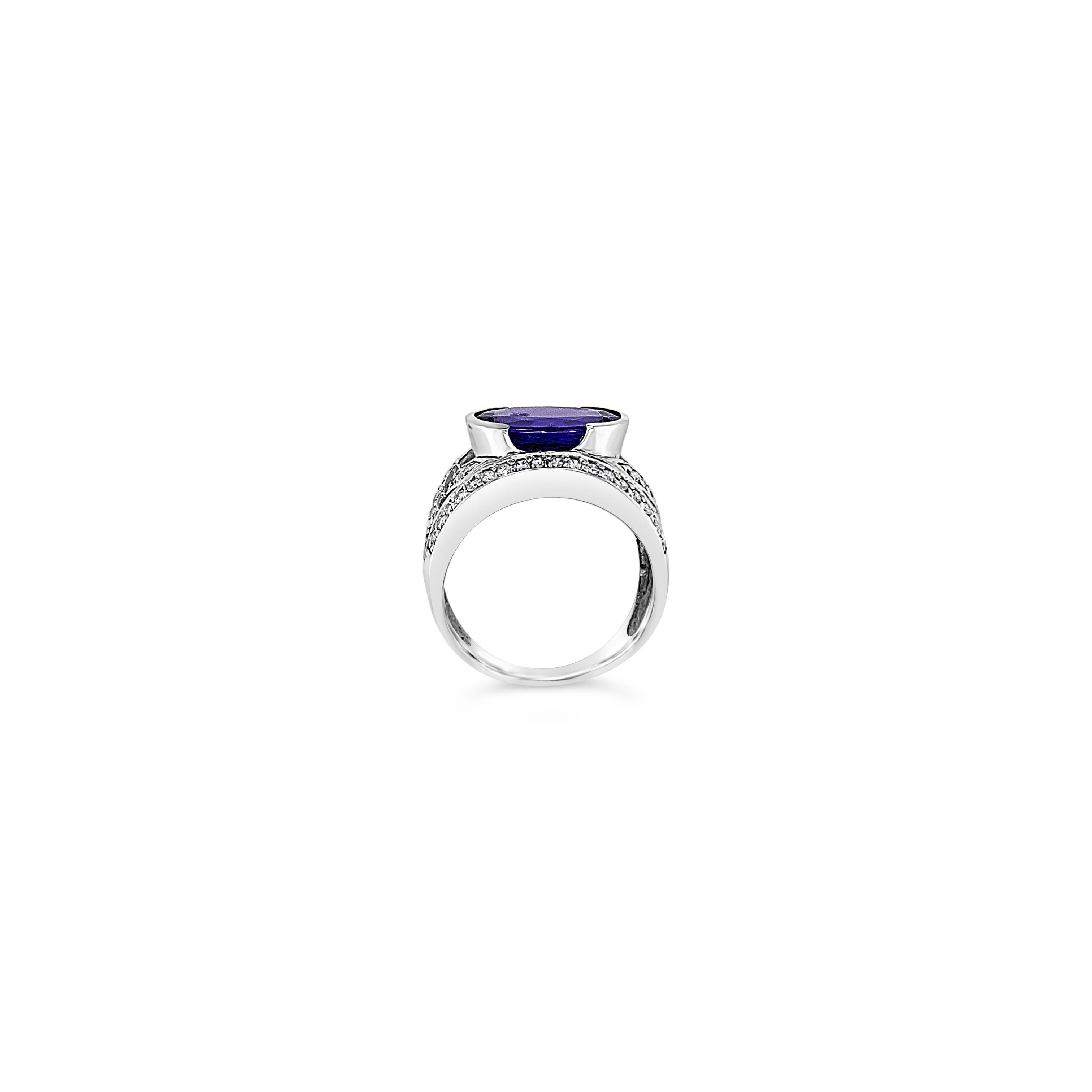 Le Vian® Ring featuring 6 1/2 cts. Blueberry Tanzanite®, set in 14K Vanilla Gold®

Ring Size: 8

Ring may or may not be sizable, please feel free to reach out with any questions!

Item comes with a Le Vian® jewelry box as well as a Le Vian® suede