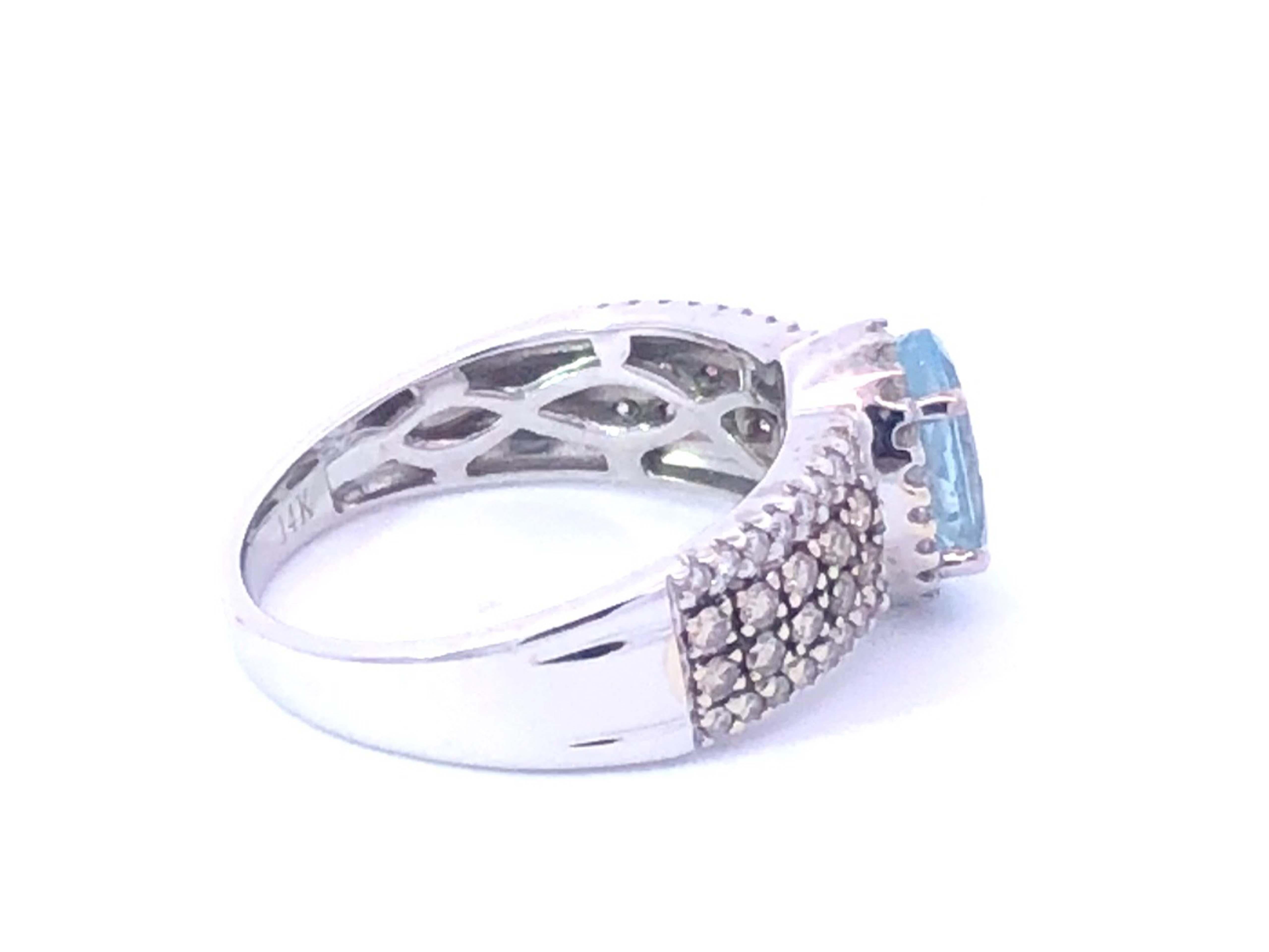 Le Vian Aquamarine and Diamond Statement Ring in 14k White Gold (Rundschliff) im Angebot