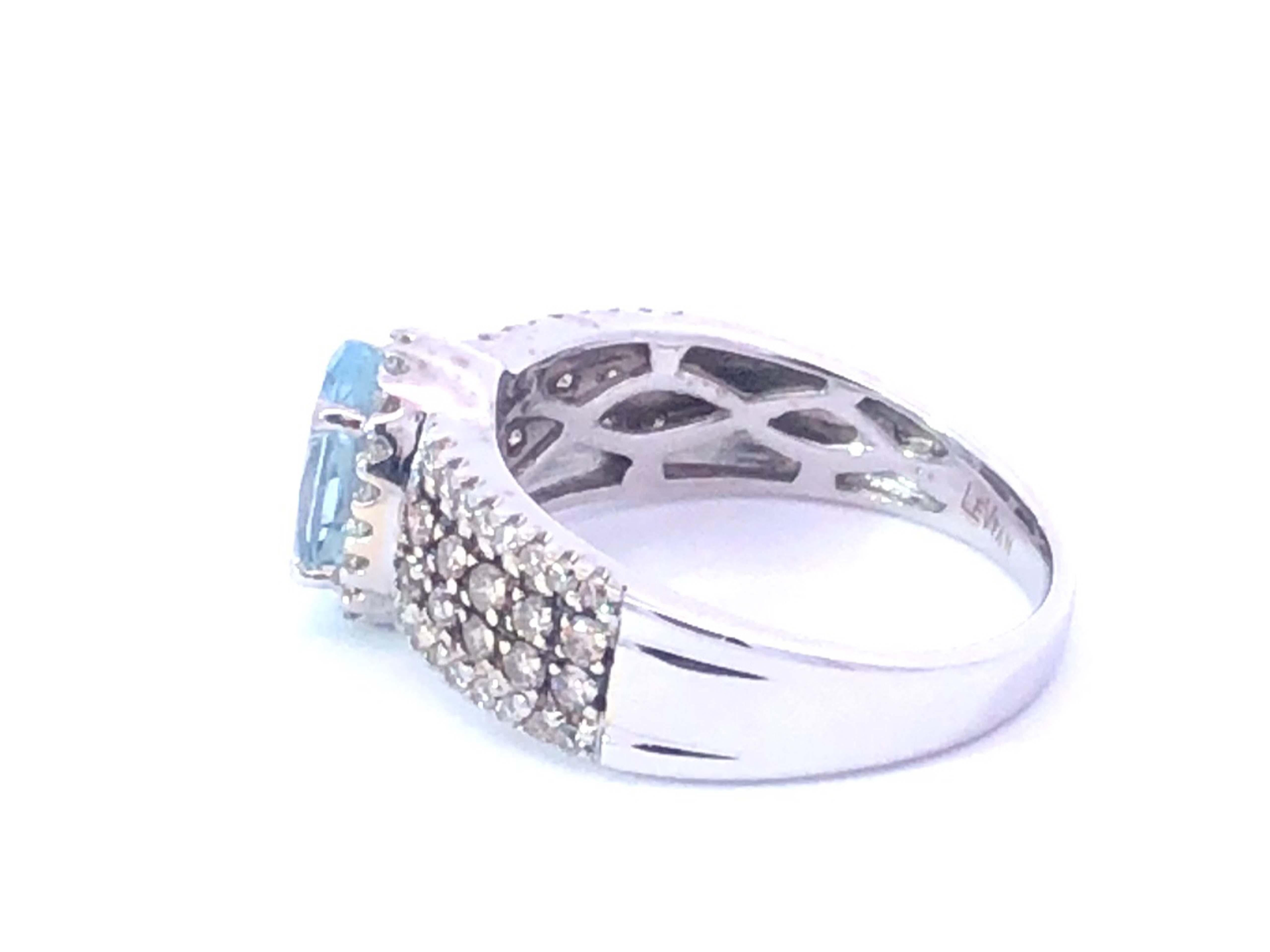 Le Vian Aquamarine and Diamond Statement Ring in 14k White Gold im Zustand „Hervorragend“ im Angebot in Honolulu, HI