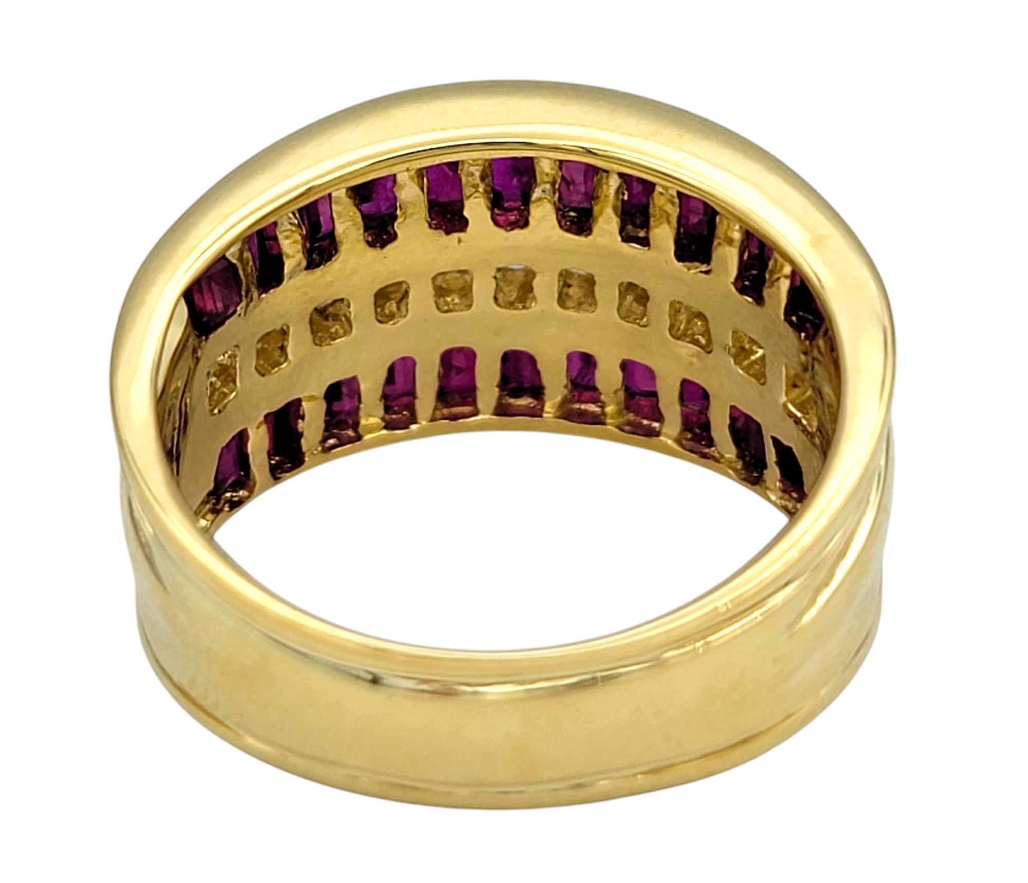 Le Vian, bague large en or jaune 18 carats, rubis baguette et diamants ronds Pour femmes en vente