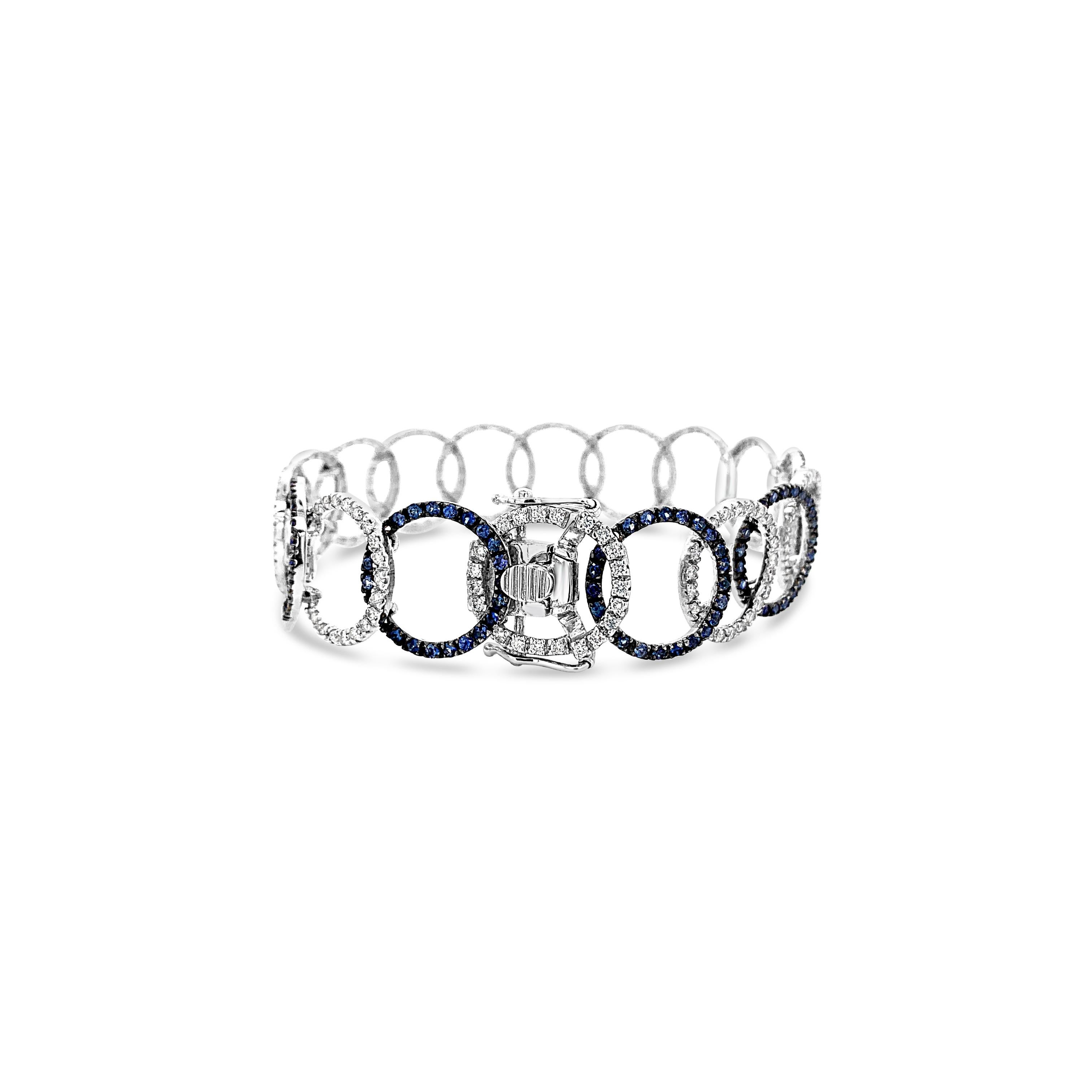 Le Vian® Bracelet featuring 2 3/8 cts. Blueberry Sapphire™, 1 5/8 cts. Vanilla Diamonds® set in 14K Vanilla Gold®

Item comes with a Le Vian® jewelry box as well as a Le Vian® suede pouch!