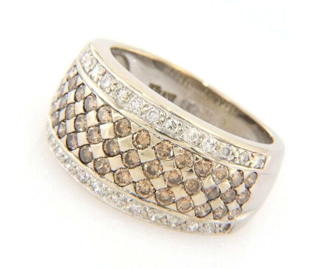 Breiter Ring aus 14 Karat Weißgold mit schokoladenbraunem und weißem Diamanten von Le Vian 1
