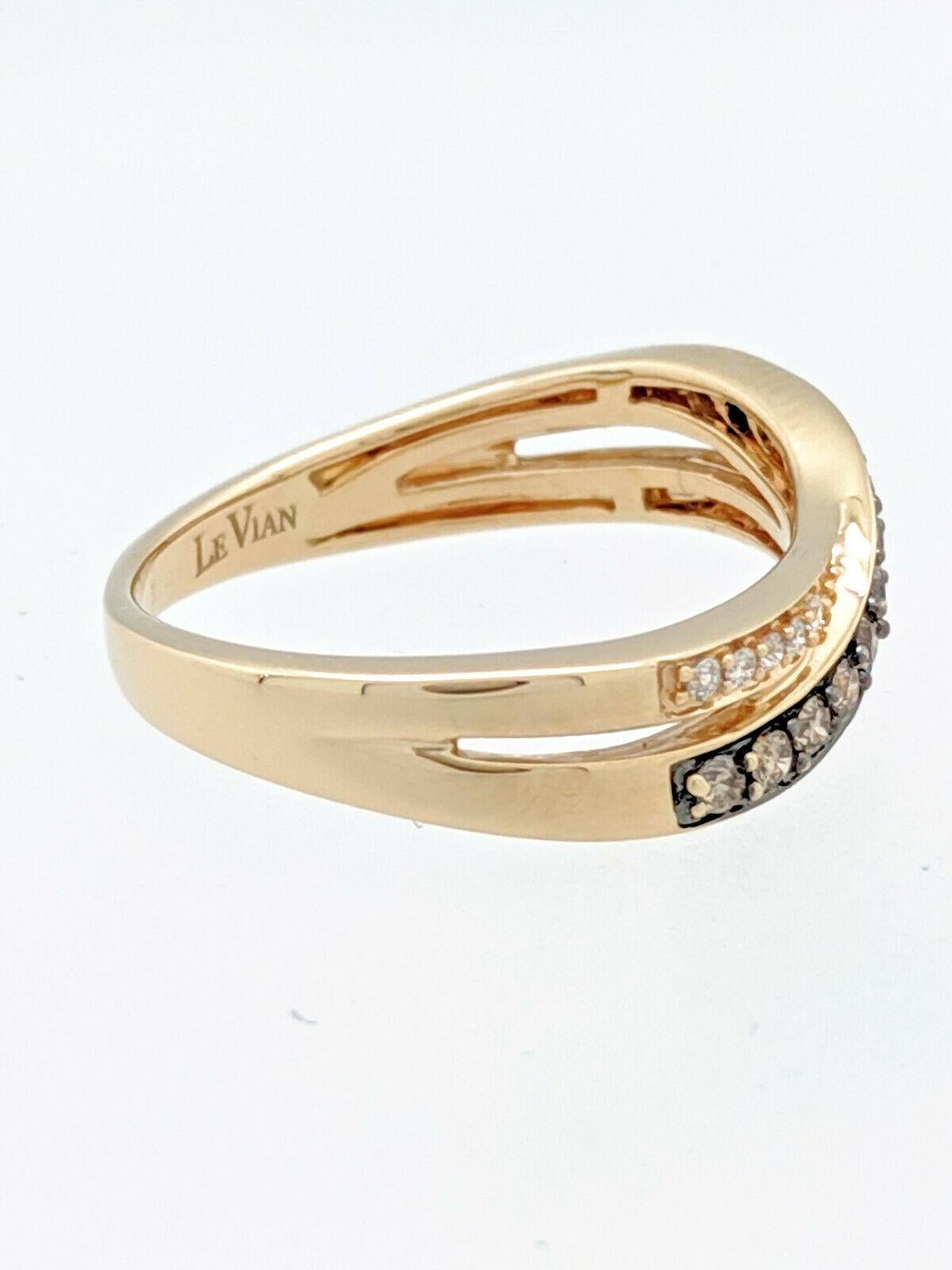 Le Vian Chocolate and White Diamonds Overlay Band 14 Karat Honey Gold For Sale 3