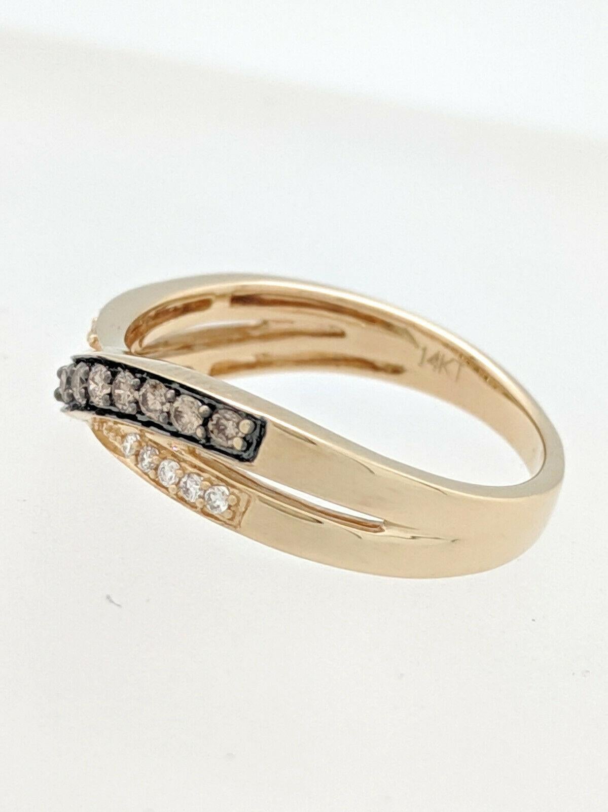 Le Vian Chocolate and White Diamonds Overlay Band 14 Karat Honey Gold For Sale 4