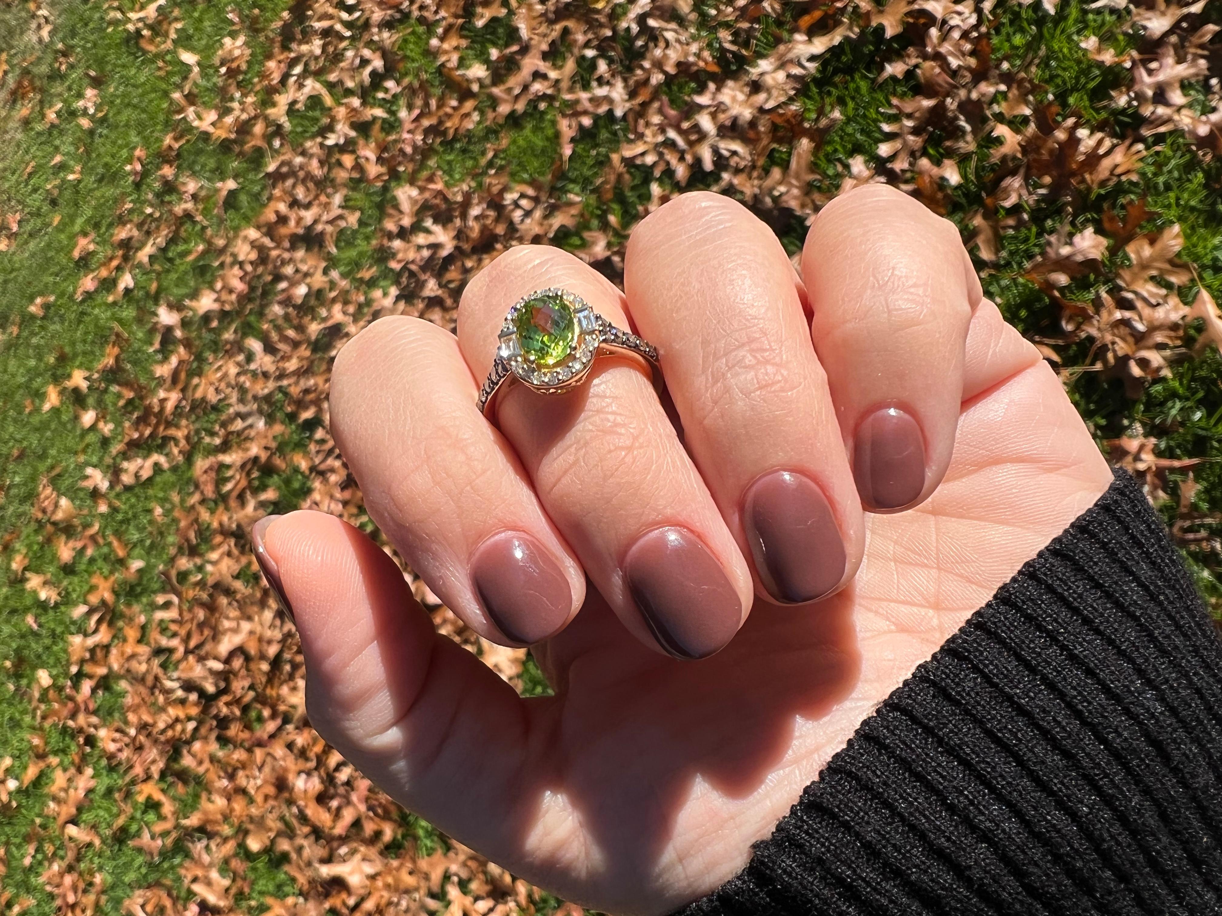 Le Vian Chocolatier Ring mit grünem Apfel-Peridot und schokoladenbraunen Diamanten im Zustand „Neu“ in Great Neck, NY