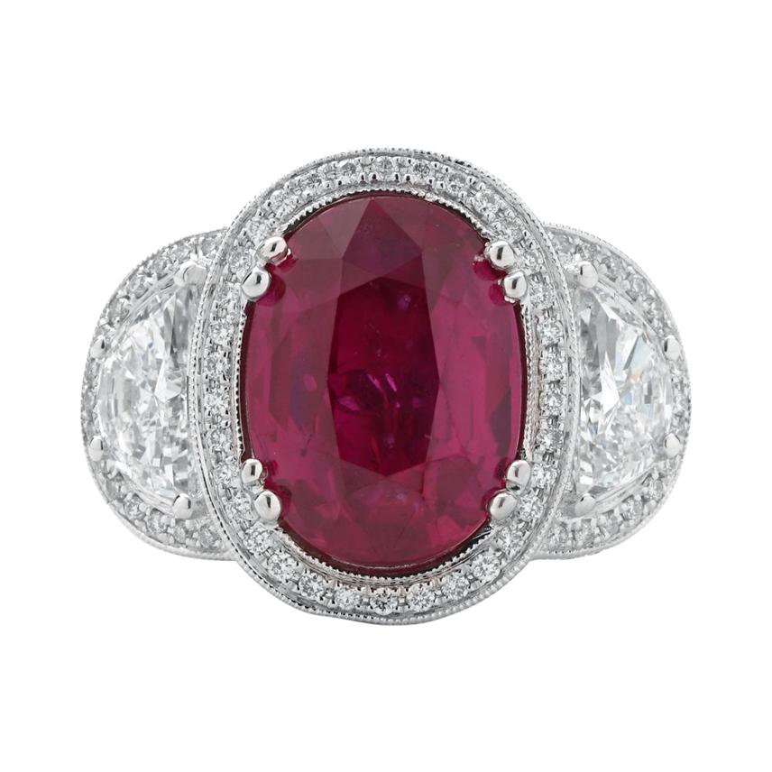 Le Vian Couture Three-Stone Oval Ruby and Half Moon Diamond Ring 6.40ct Center For Sale