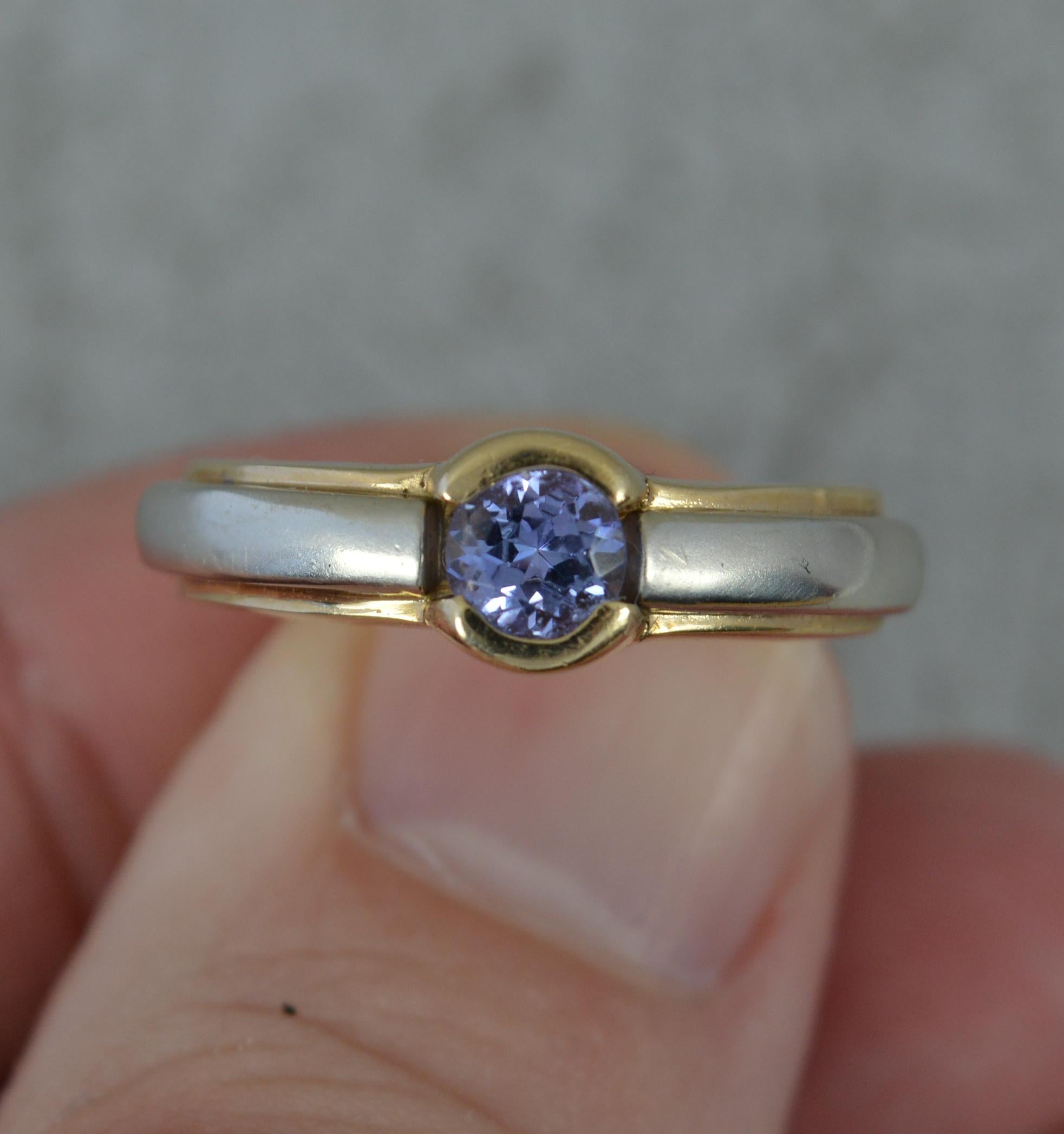 Le Vian Designer Heavier 14ct Gold and Tanzanite Solitaire Ring In Good Condition For Sale In St Helens, GB