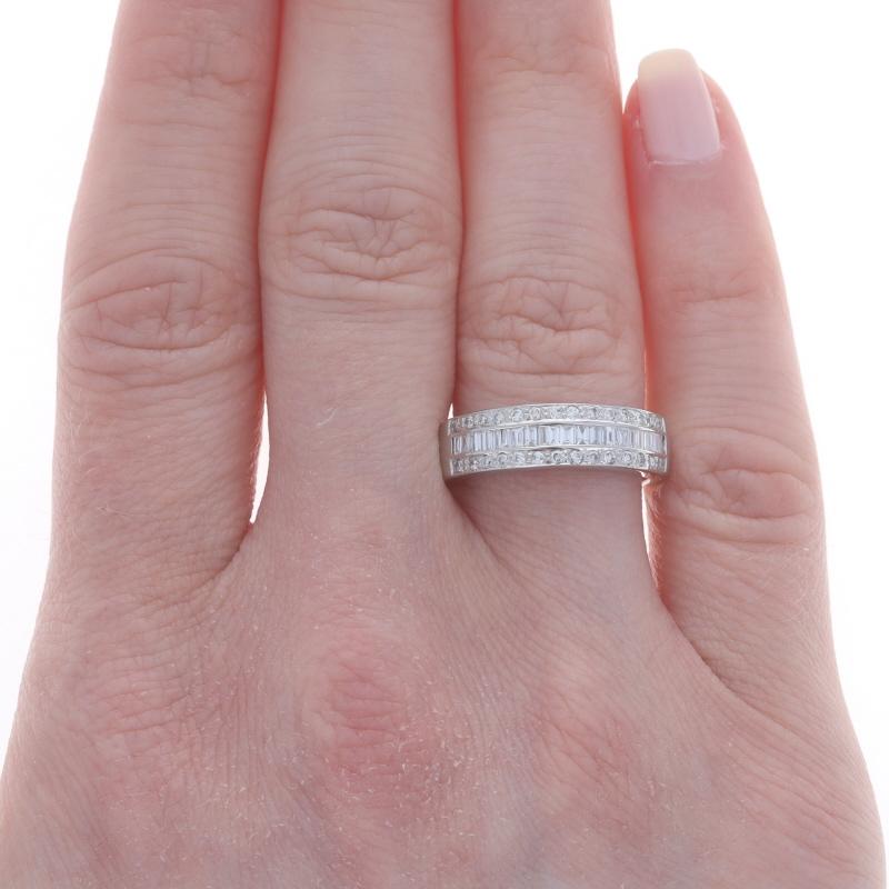 Round Cut Le Vian Diamond Band - White Gold 18k Round & Baguette .40ctw Wedding Ring Sz 7 For Sale