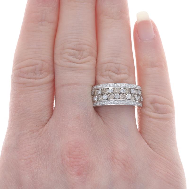 Round Cut Le Vian Diamond Cluster Cocktail Band - White Gold 14k Round 1.75ctw Ring For Sale