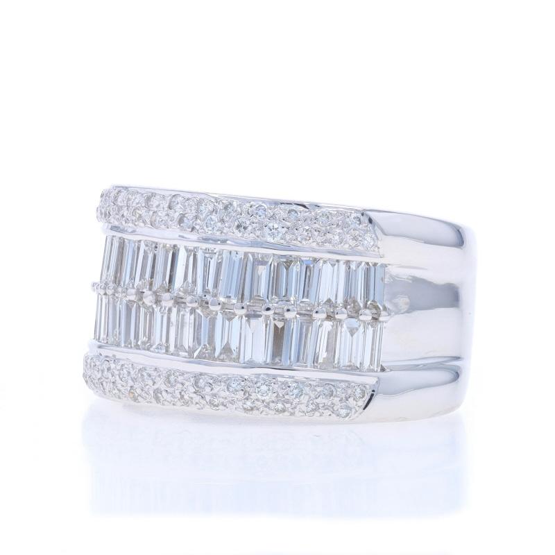 Le Vian Diamond Cluster Cocktail Band - White Gold 18k Bag 1.55ctw Ring Sz 6 3/4 In Excellent Condition For Sale In Greensboro, NC