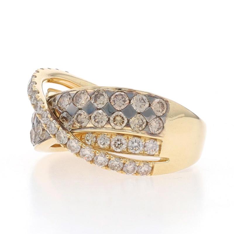 Round Cut Le Vian Diamond Crossover Band - Yellow Gold 14k Round Brilliant 1.87ctw Ring For Sale