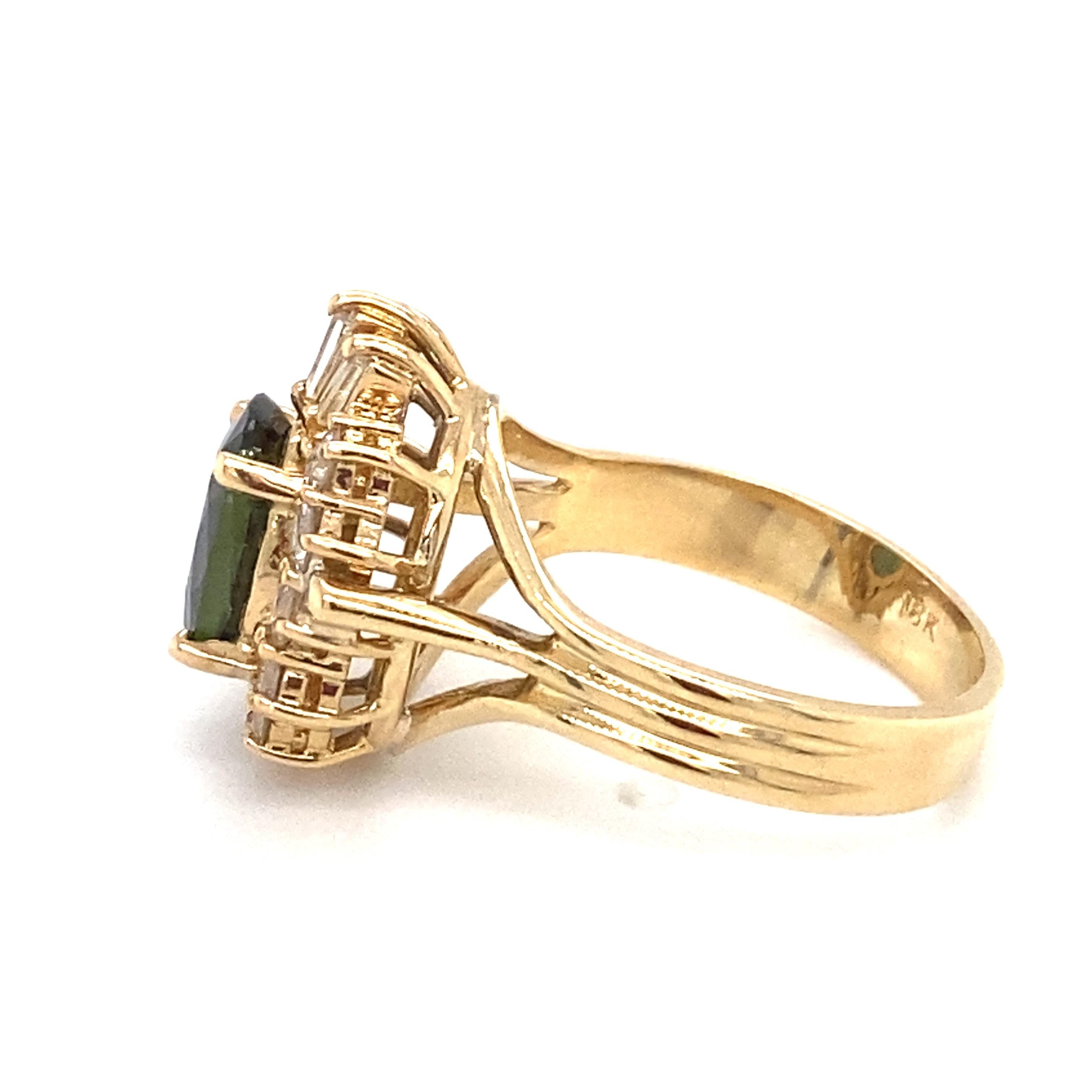 Le Vian Green Sapphire and Diamond Engagement Ring in 18 Karat Yellow Gold In Excellent Condition For Sale In Atlanta, GA