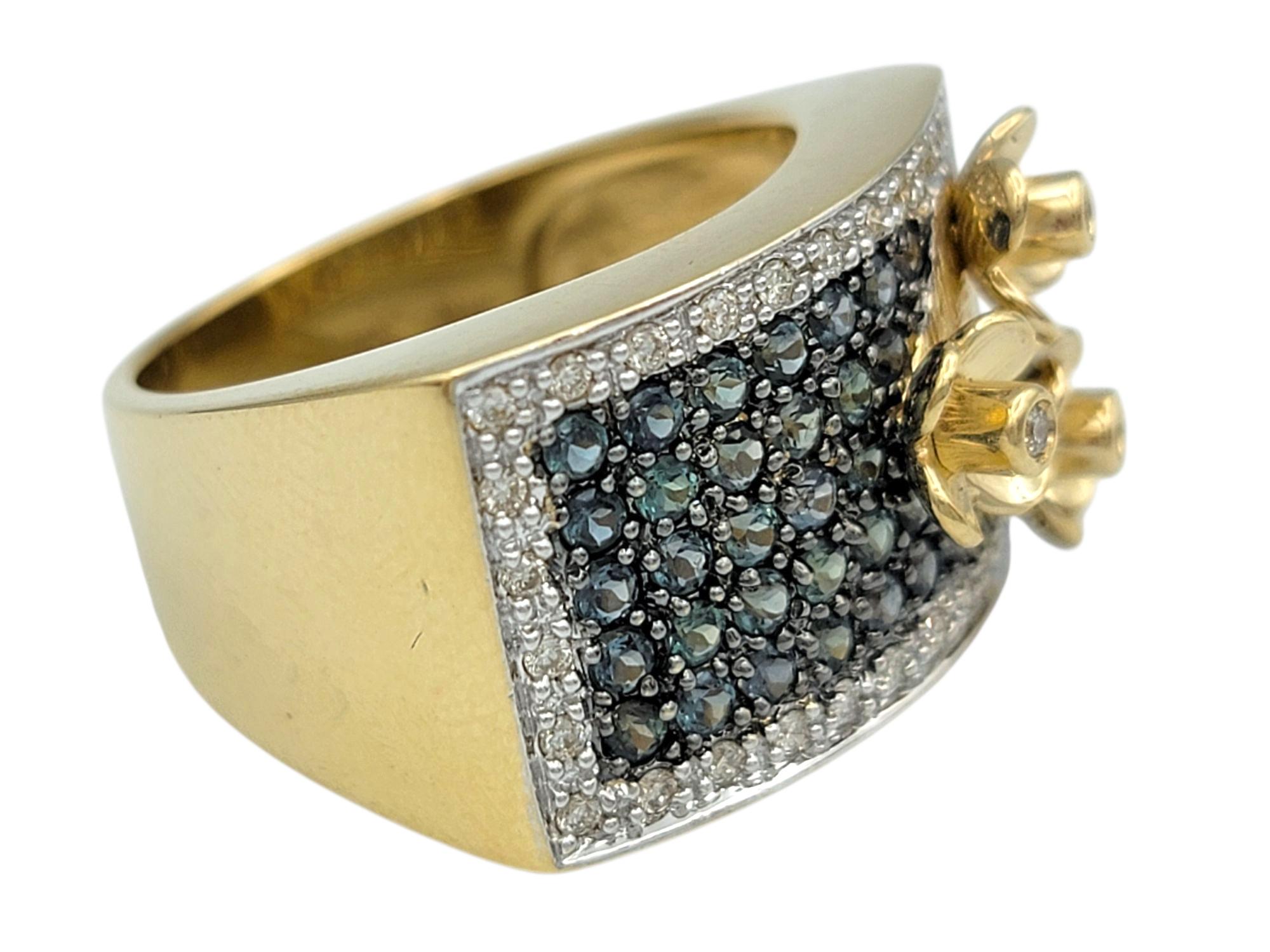 Le Vian Pavé Alexandrite and Diamond Flower Motif Ring in 14 Karat Yellow Gold im Zustand „Gut“ im Angebot in Scottsdale, AZ