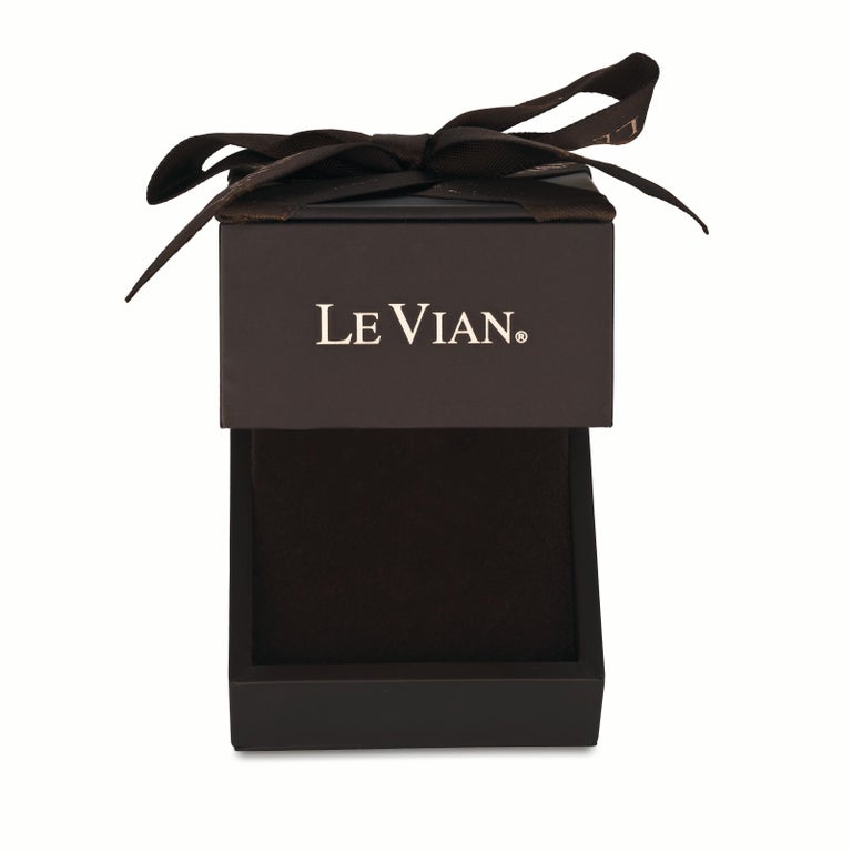 Le Vian Ring, Chocolate Diamonds, Vanilla Diamonds, 14 Karat Vanilla Gold In New Condition For Sale In Great Neck, NY