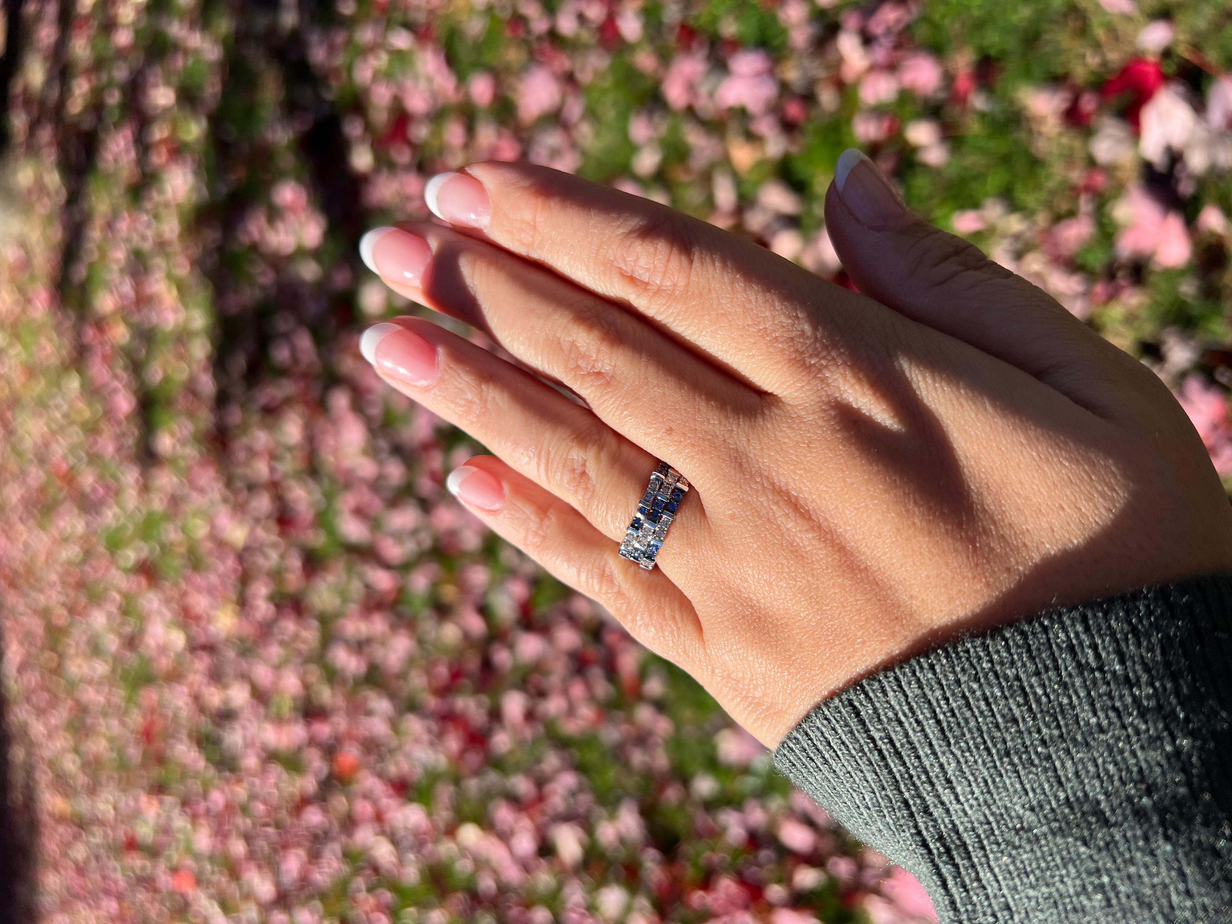 La bague Le Vian ornée d'un saphir bleu-vert et de diamants de couleur chair en 14 carats en vente 2