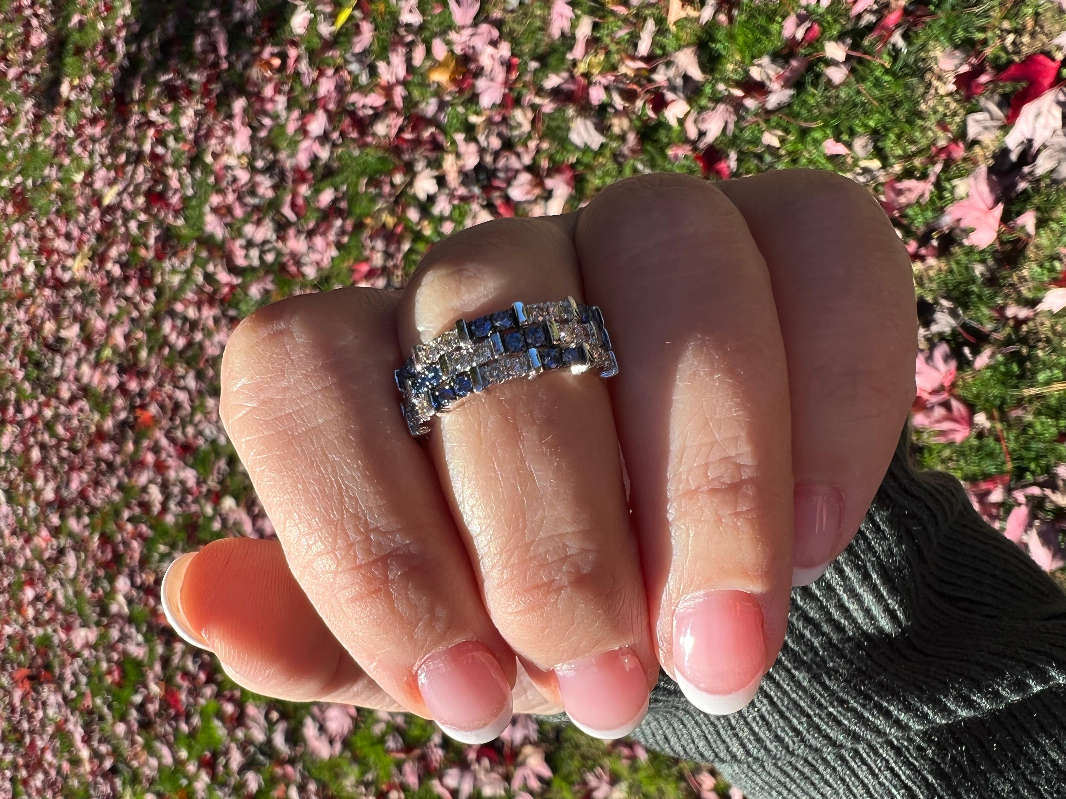La bague Le Vian ornée d'un saphir bleu-vert et de diamants de couleur chair en 14 carats en vente 3